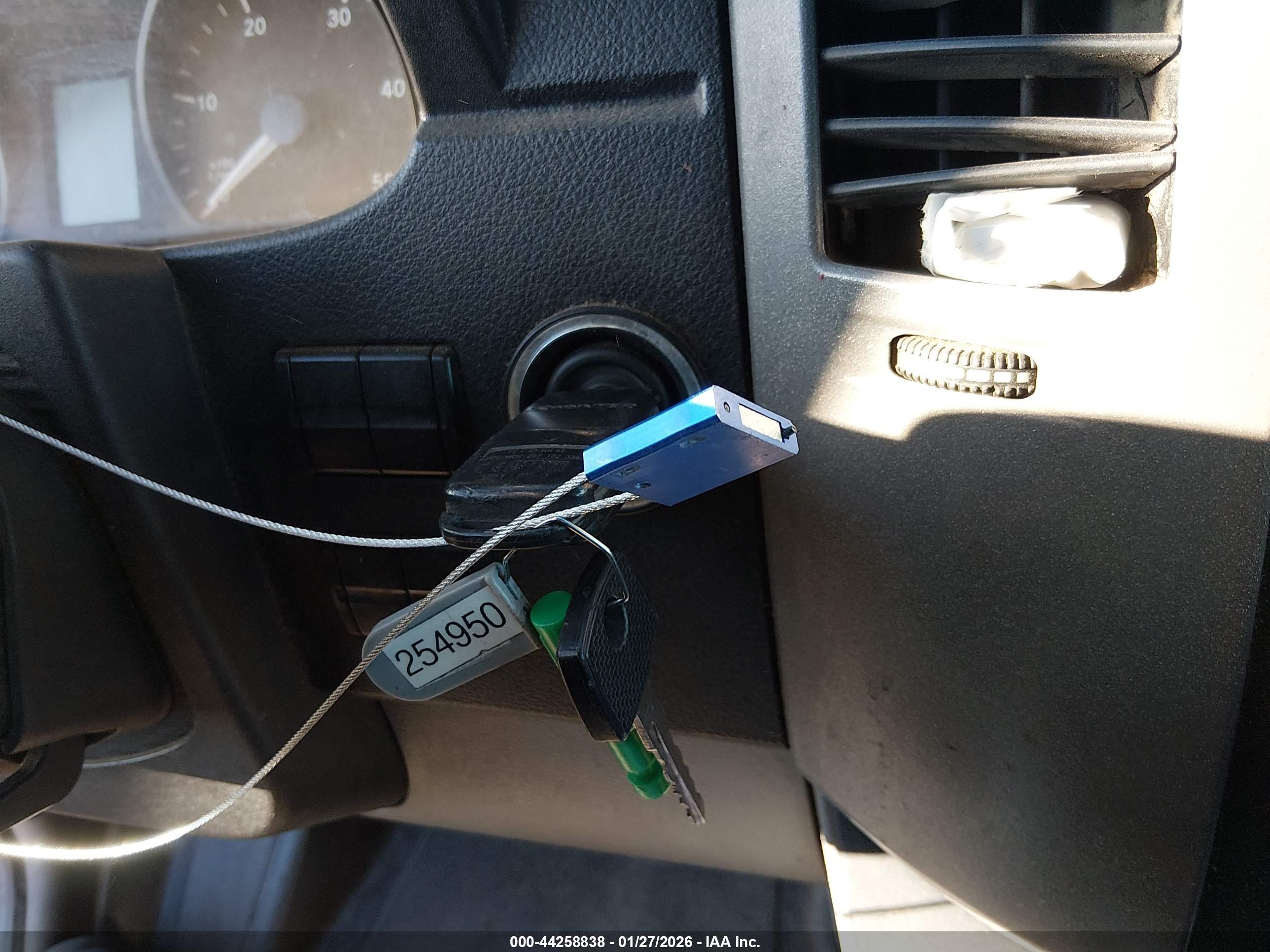 MERCEDES-BENZ SPRINTER image 11