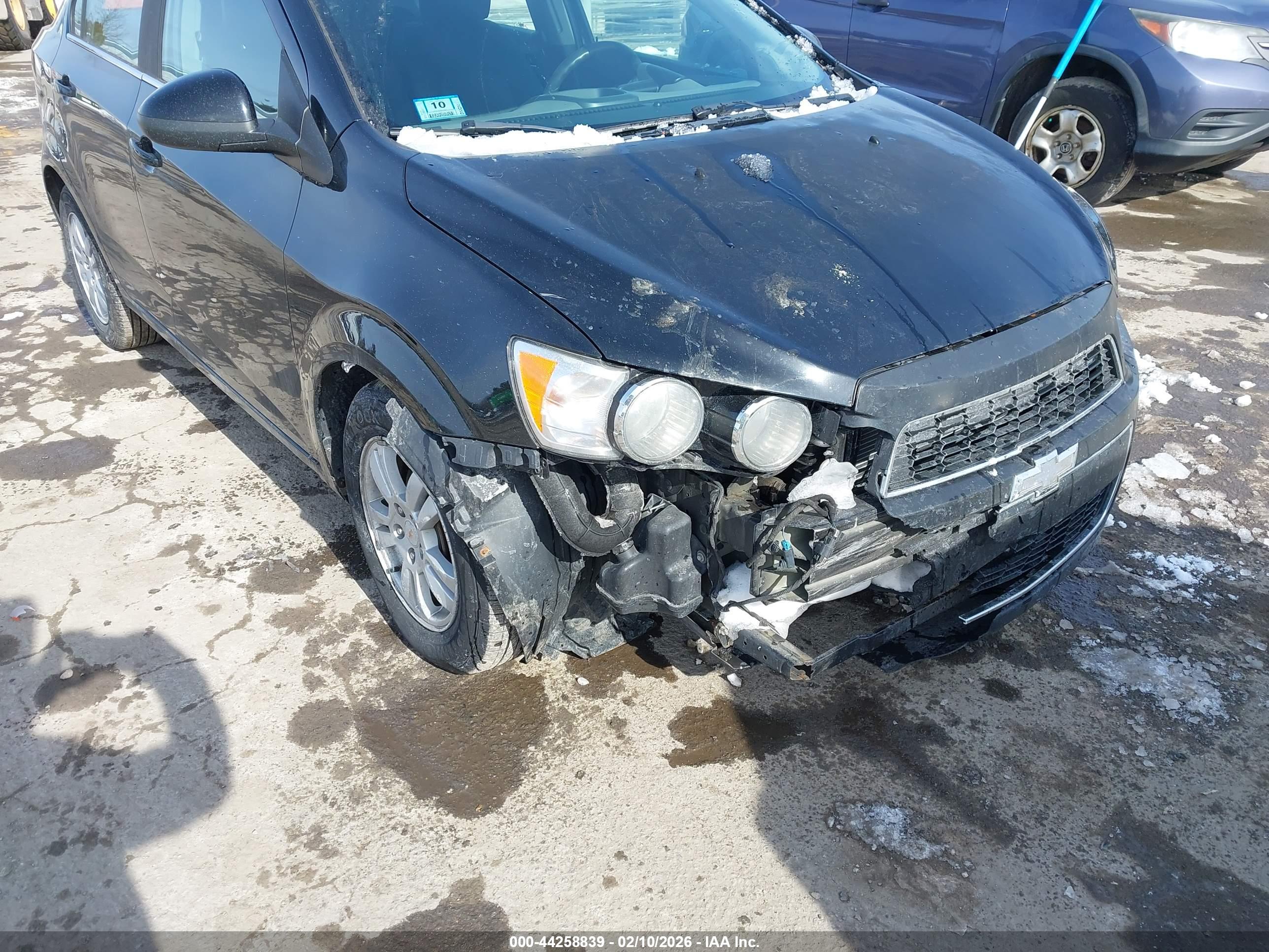 CHEVROLET SONIC image 6