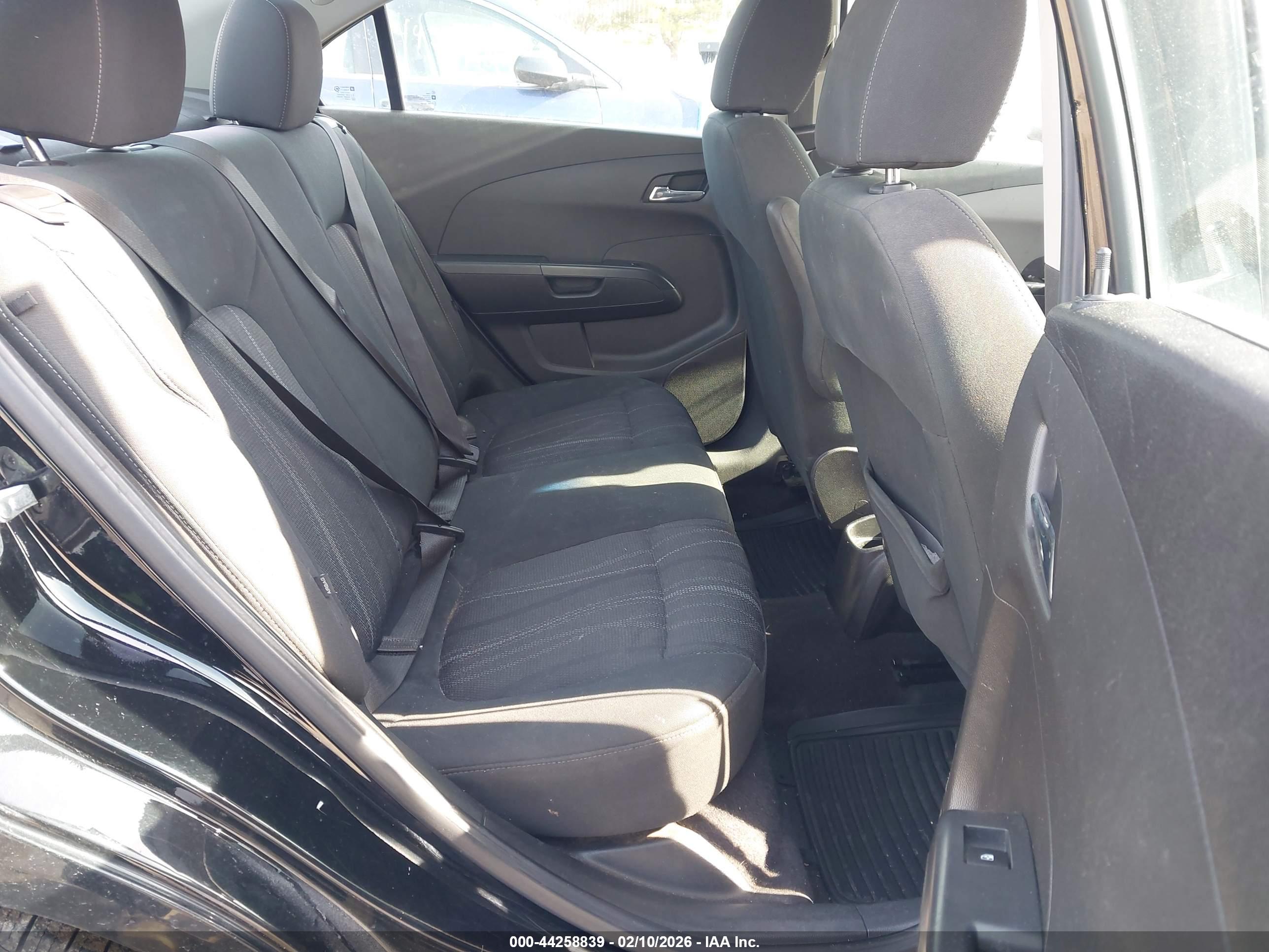 CHEVROLET SONIC image 8