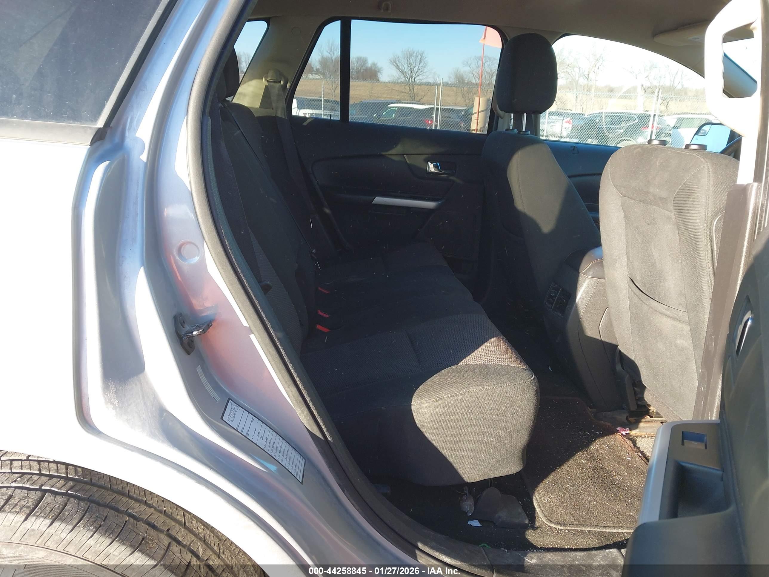 FORD EDGE image 8