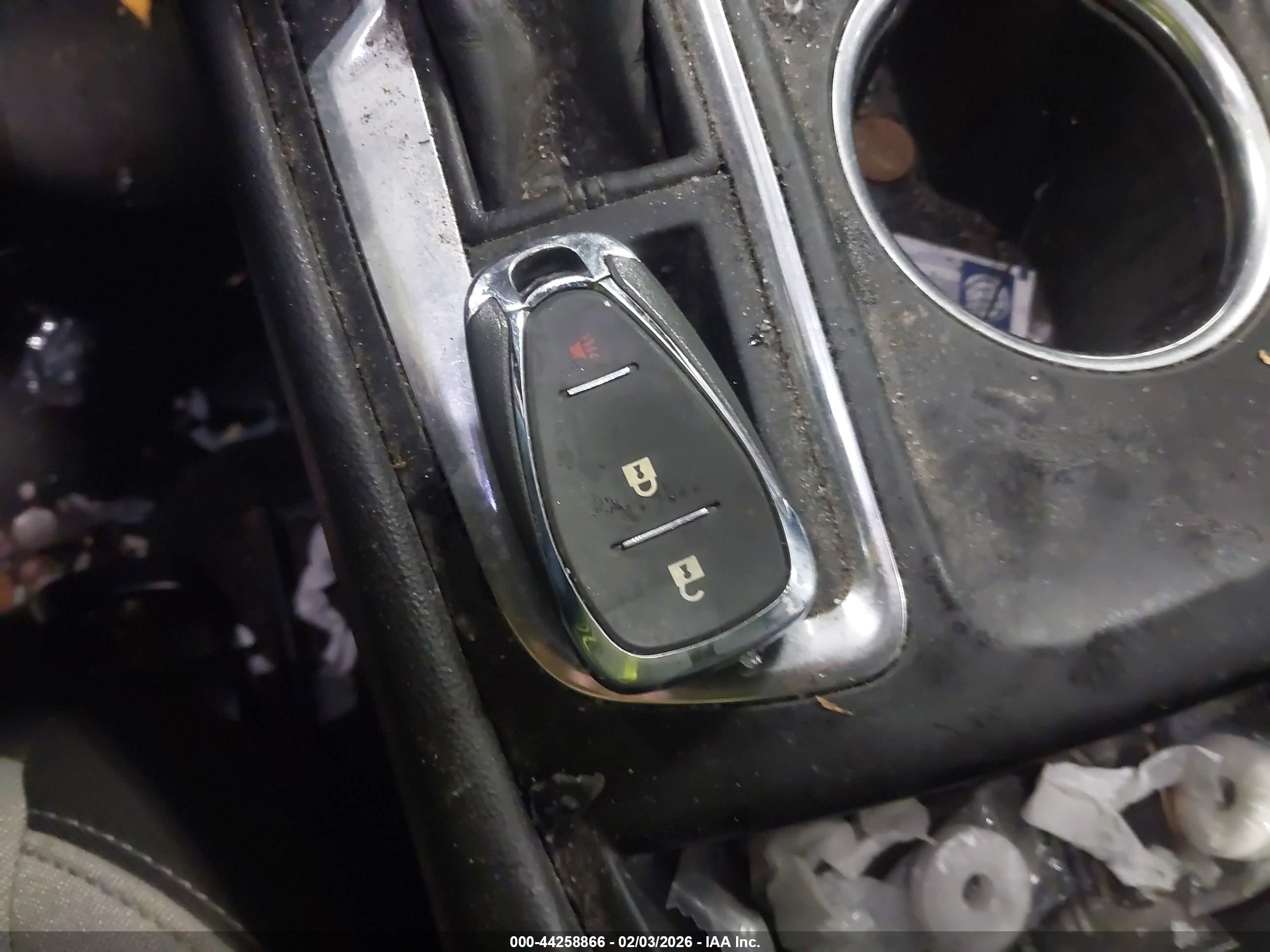 CHEVROLET EQUINOX image 11