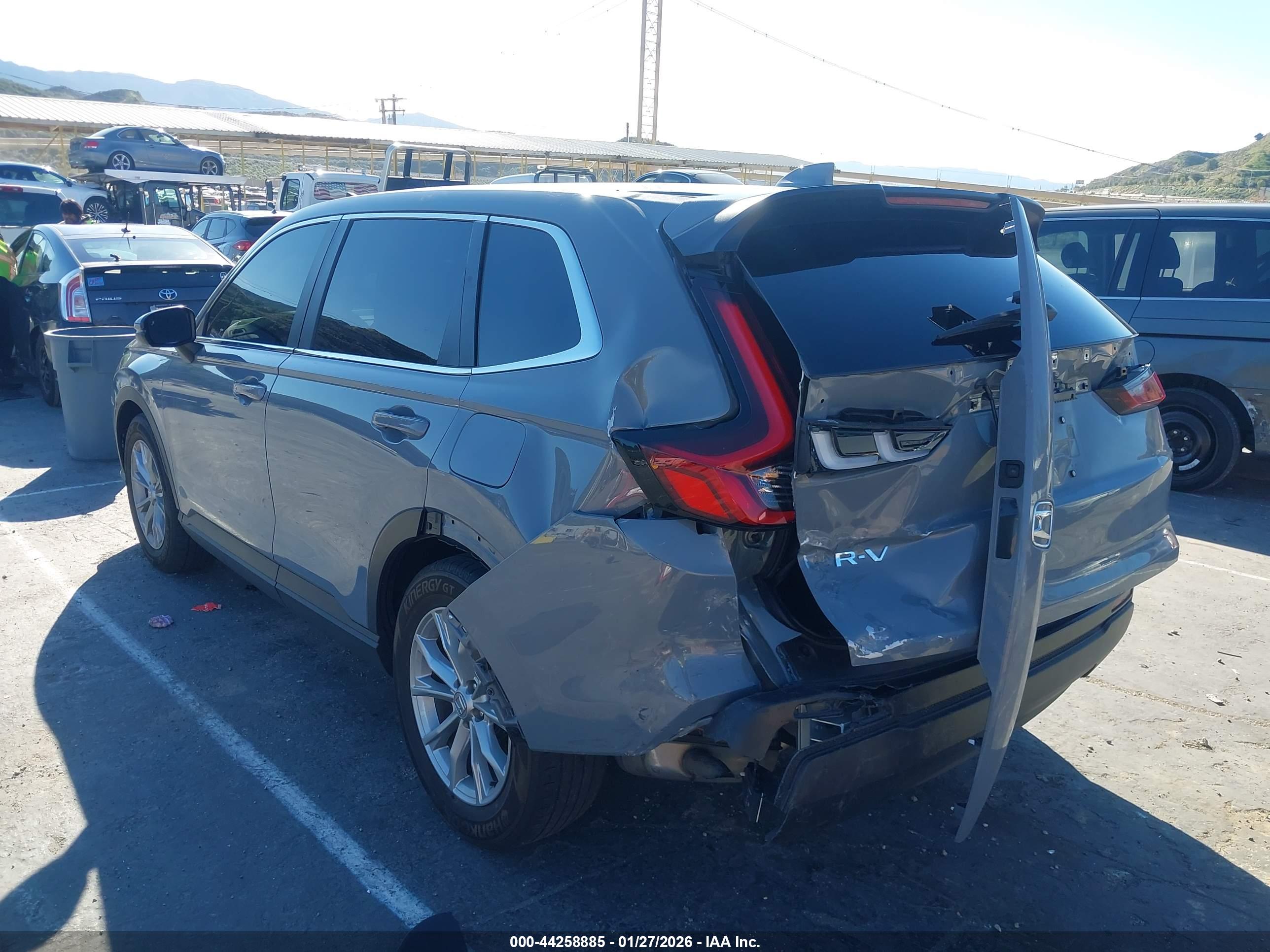 HONDA CR-V image 3