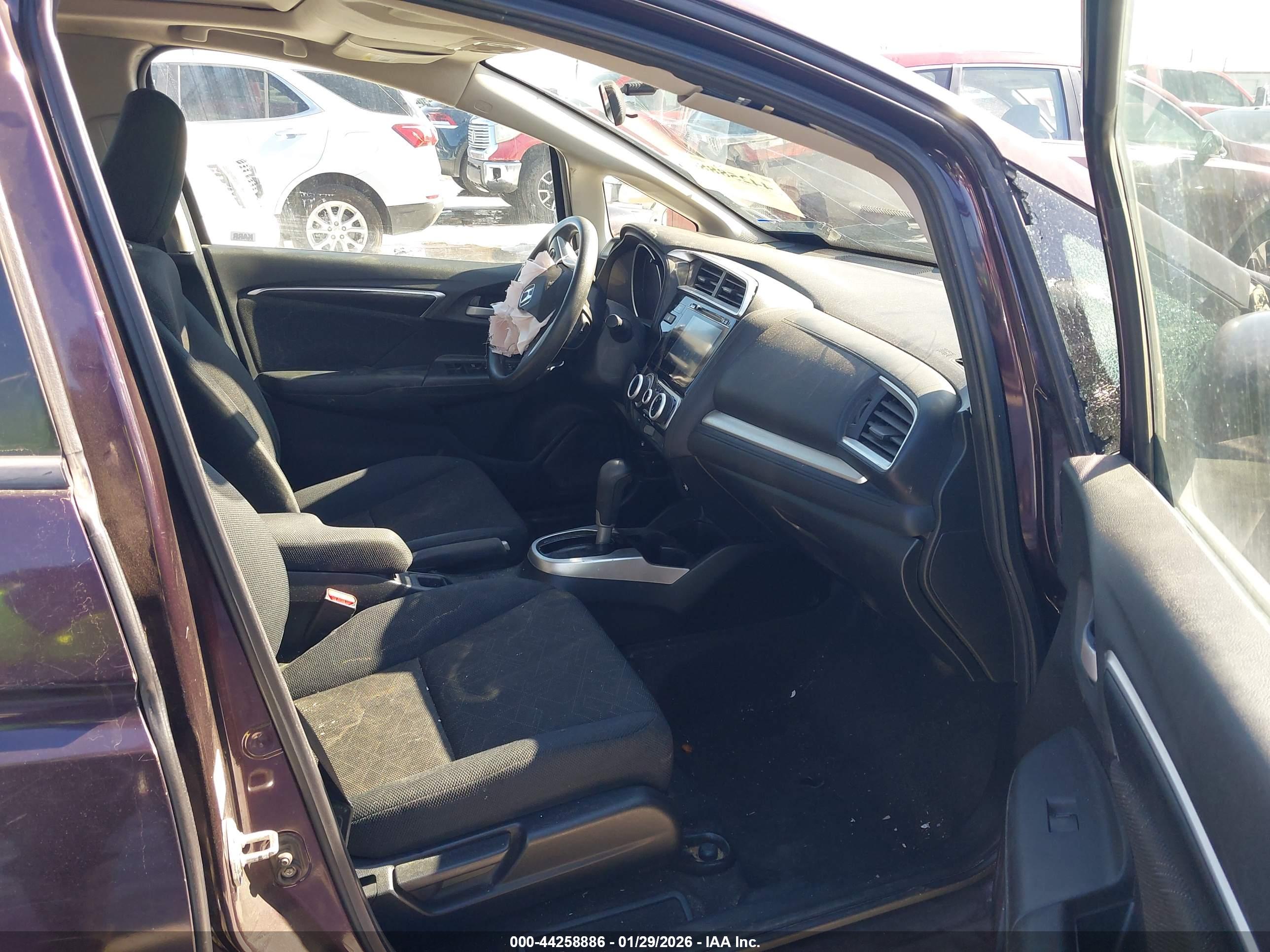 HONDA FIT image 5