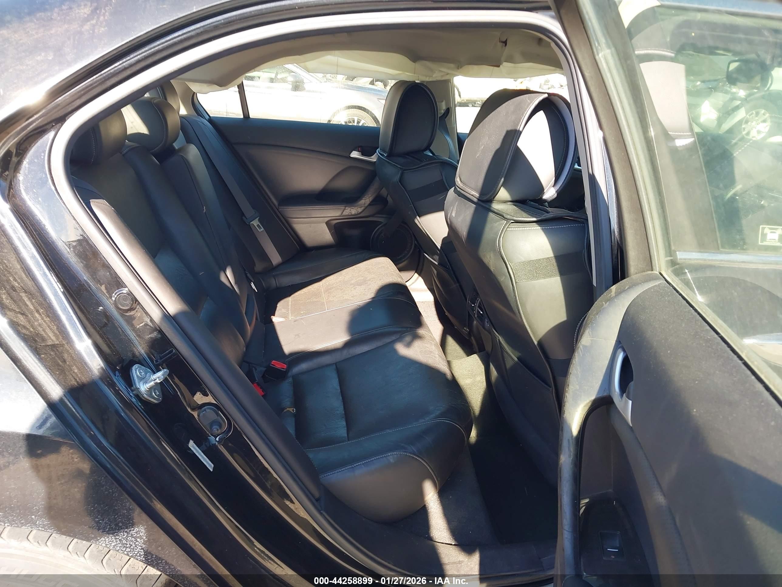 ACURA TSX image 8