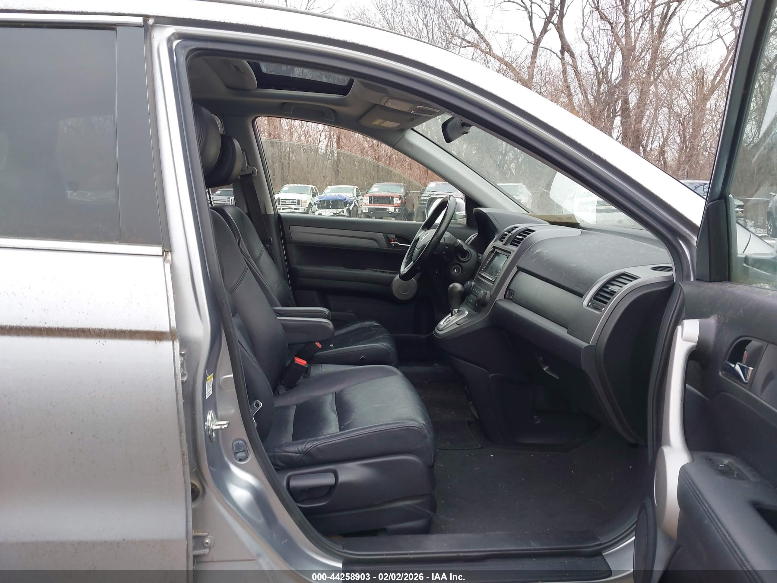 HONDA CR-V image 5