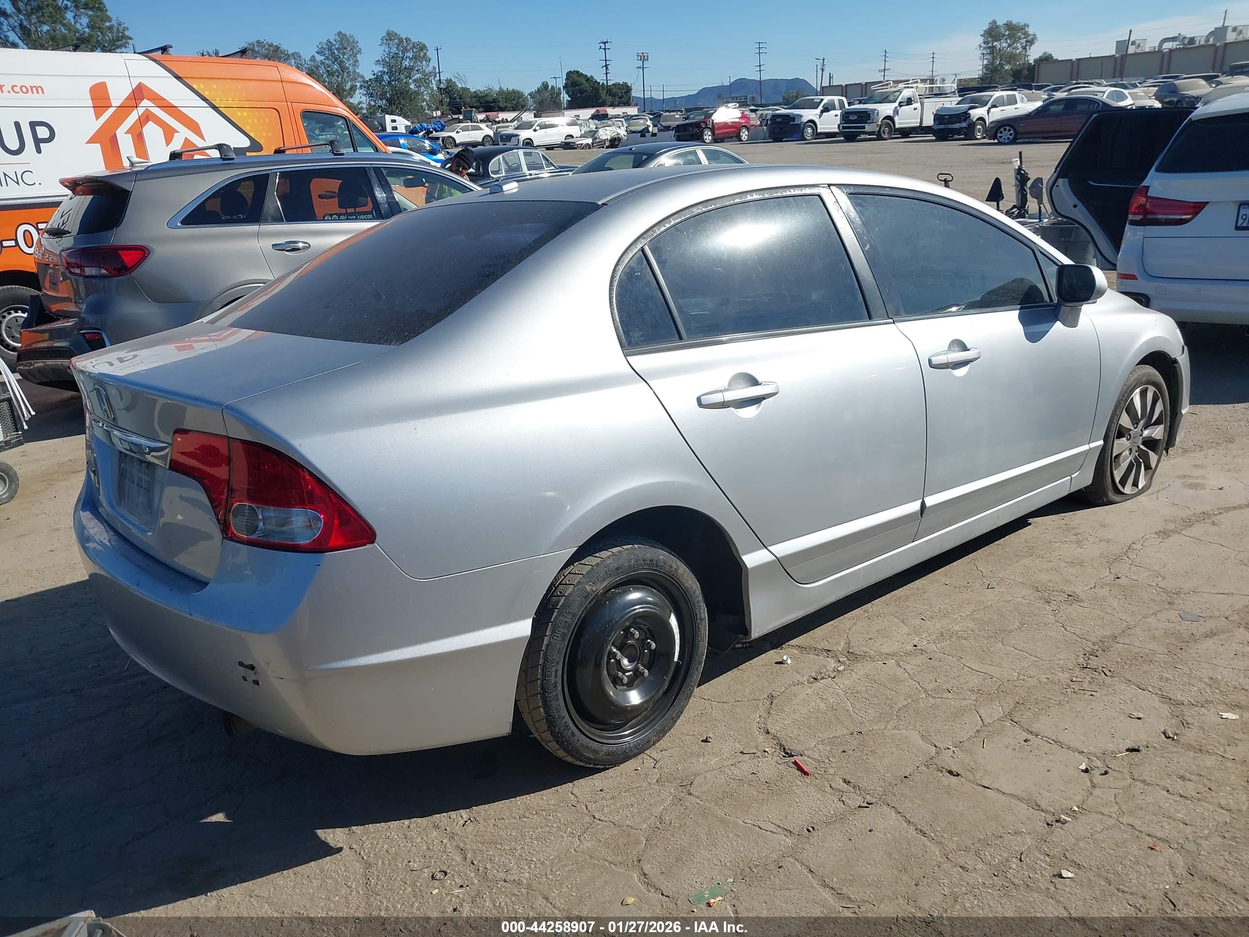 HONDA CIVIC image 4