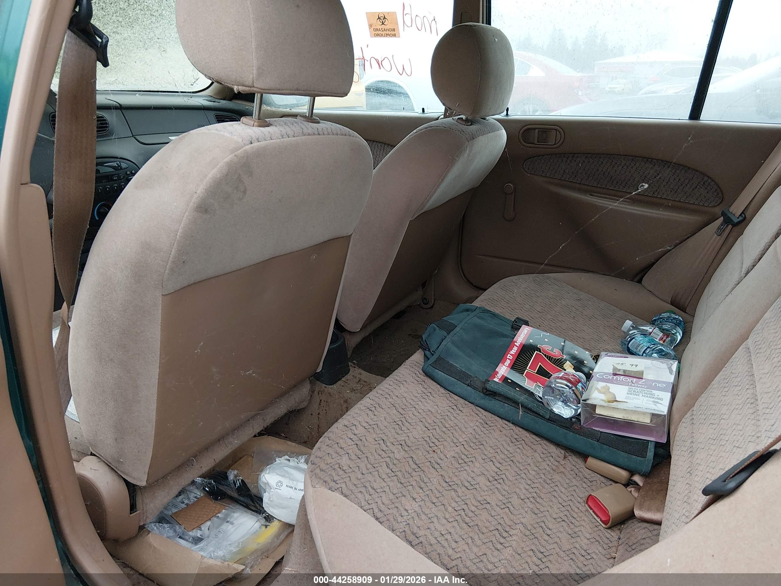 FORD ESCORT image 8