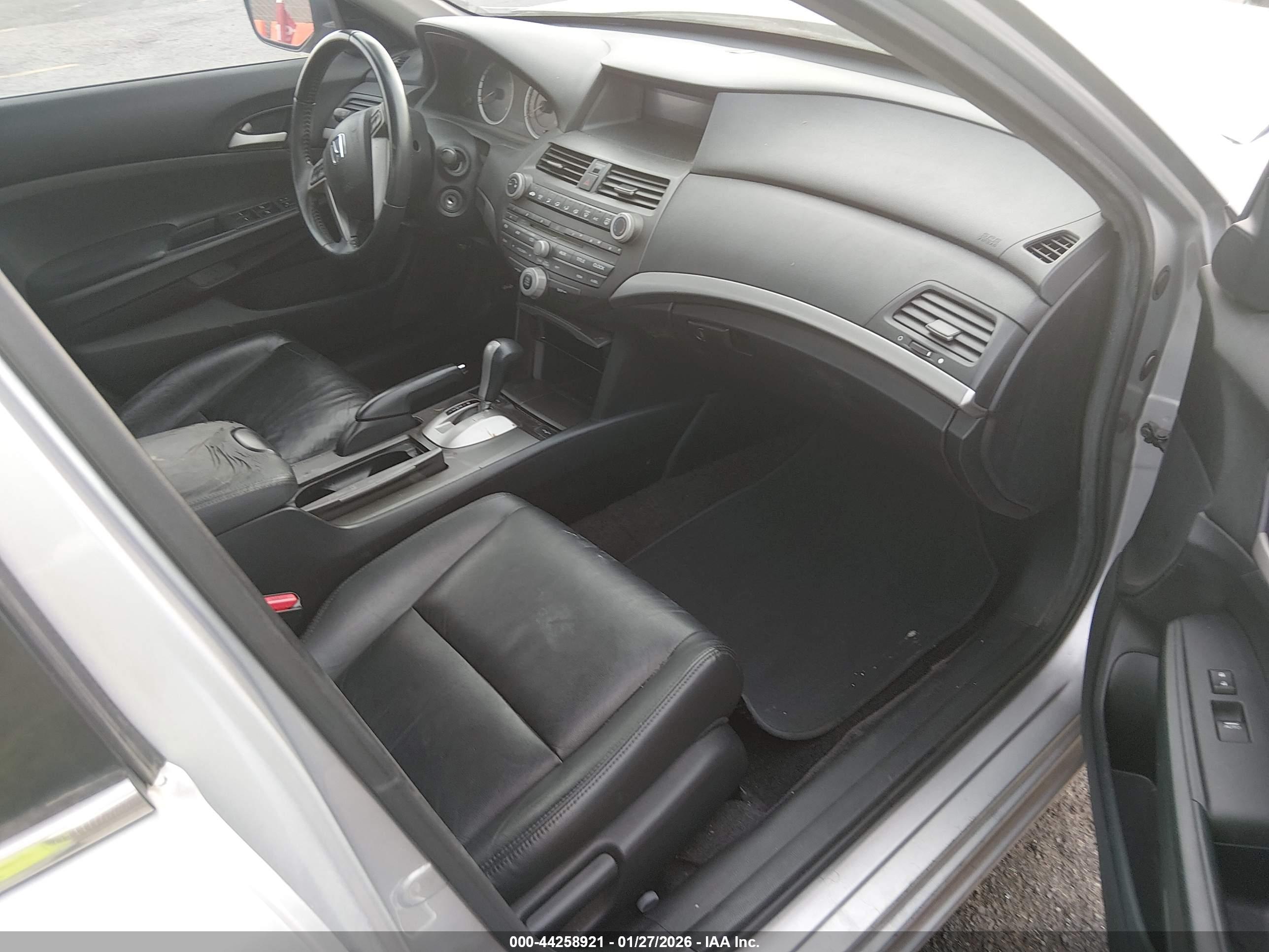 HONDA ACCORD image 5