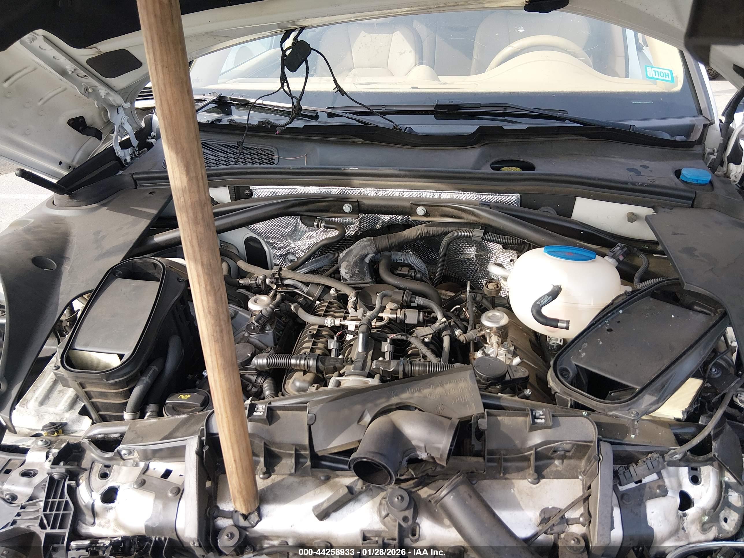 PORSCHE MACAN image 10