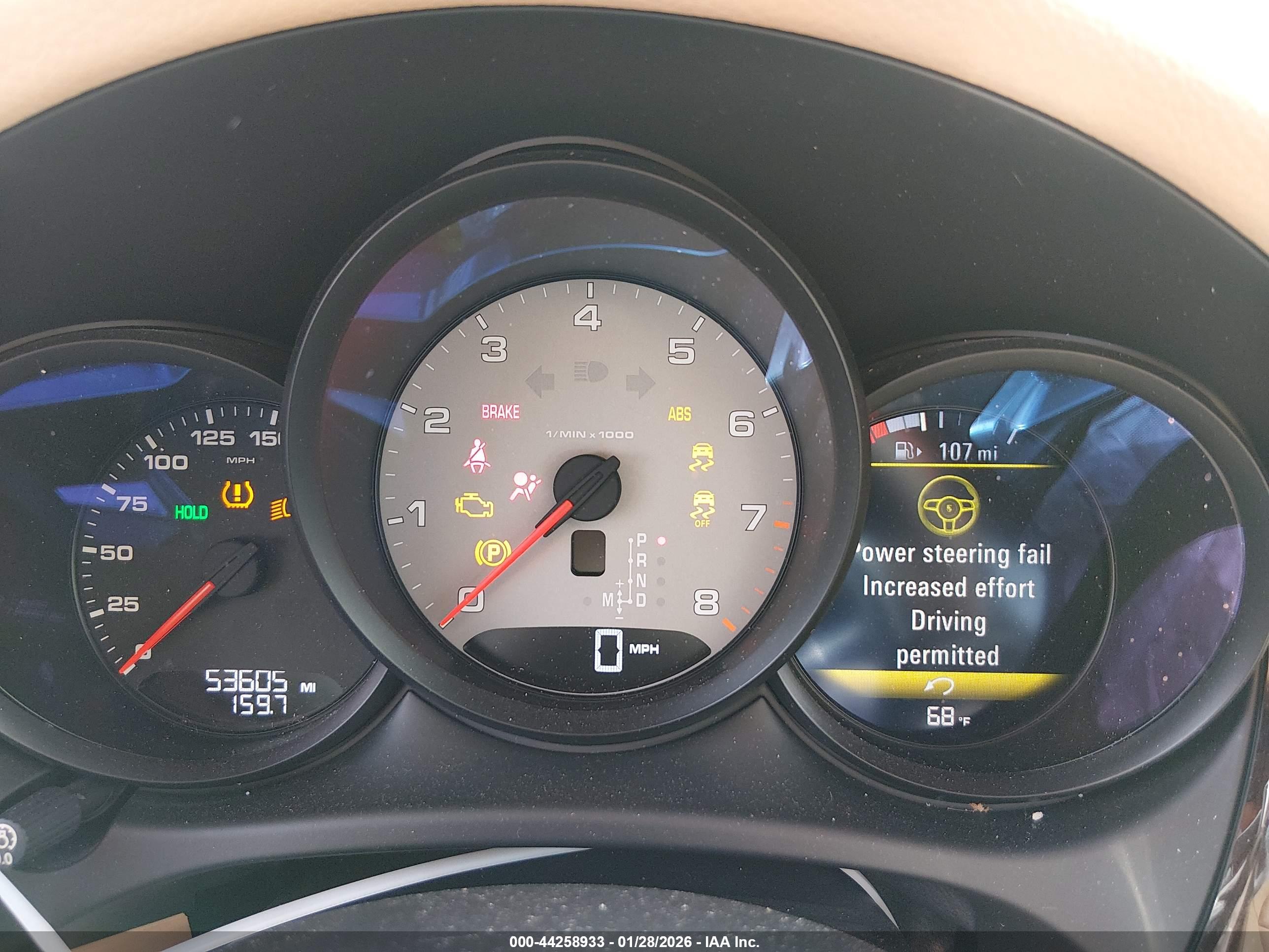 PORSCHE MACAN image 7