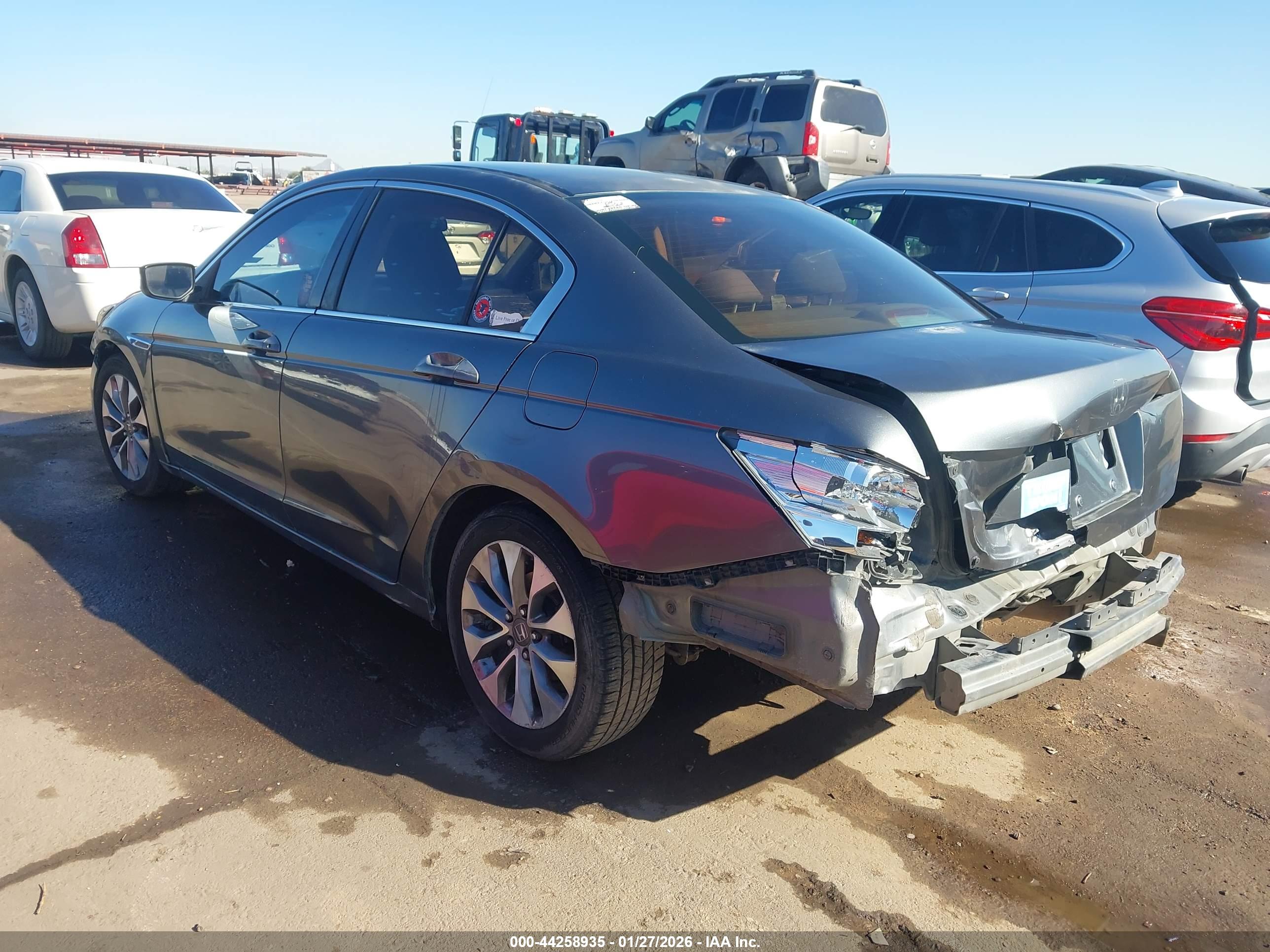 HONDA ACCORD image 3