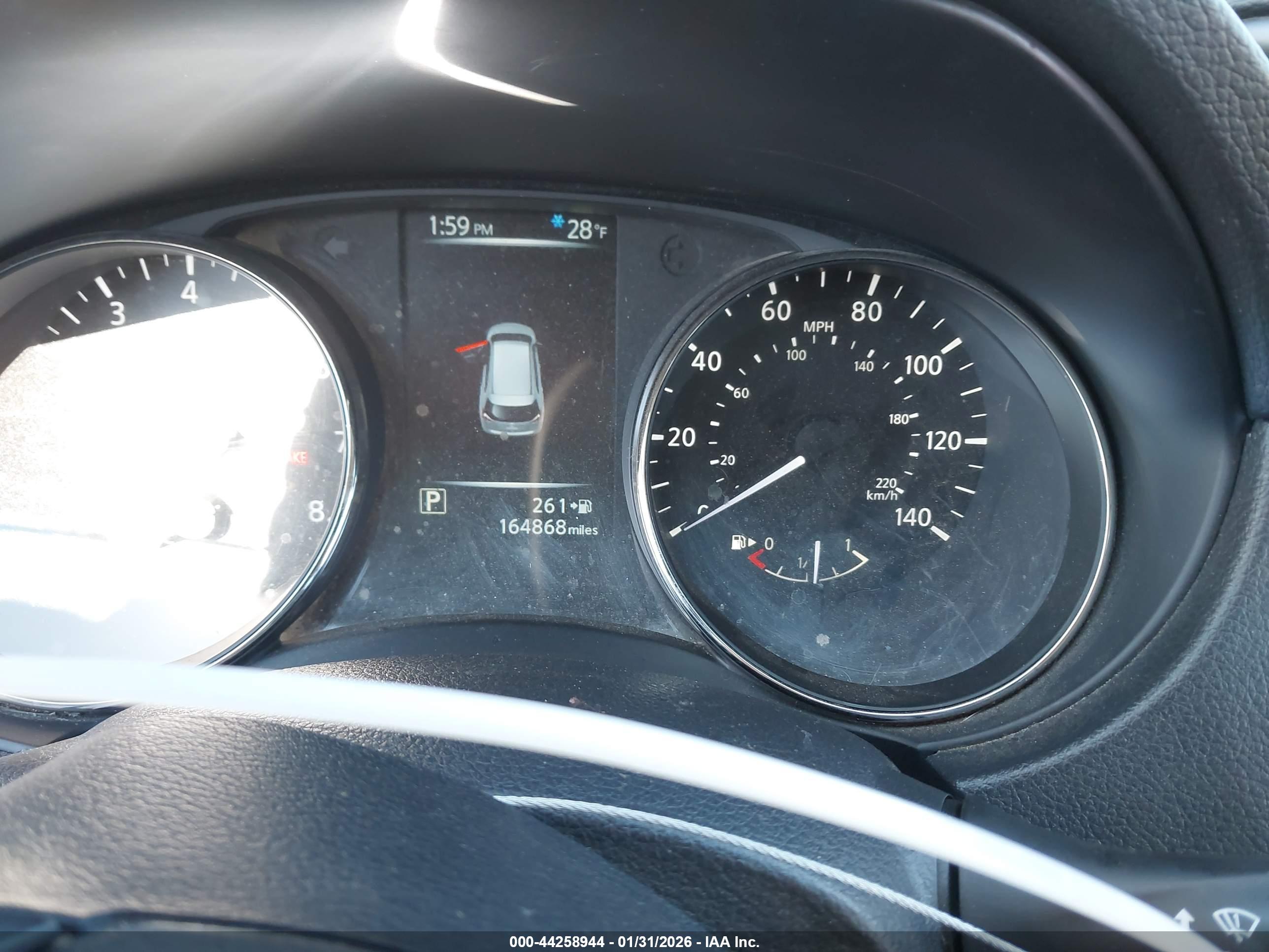 NISSAN ROGUE image 7