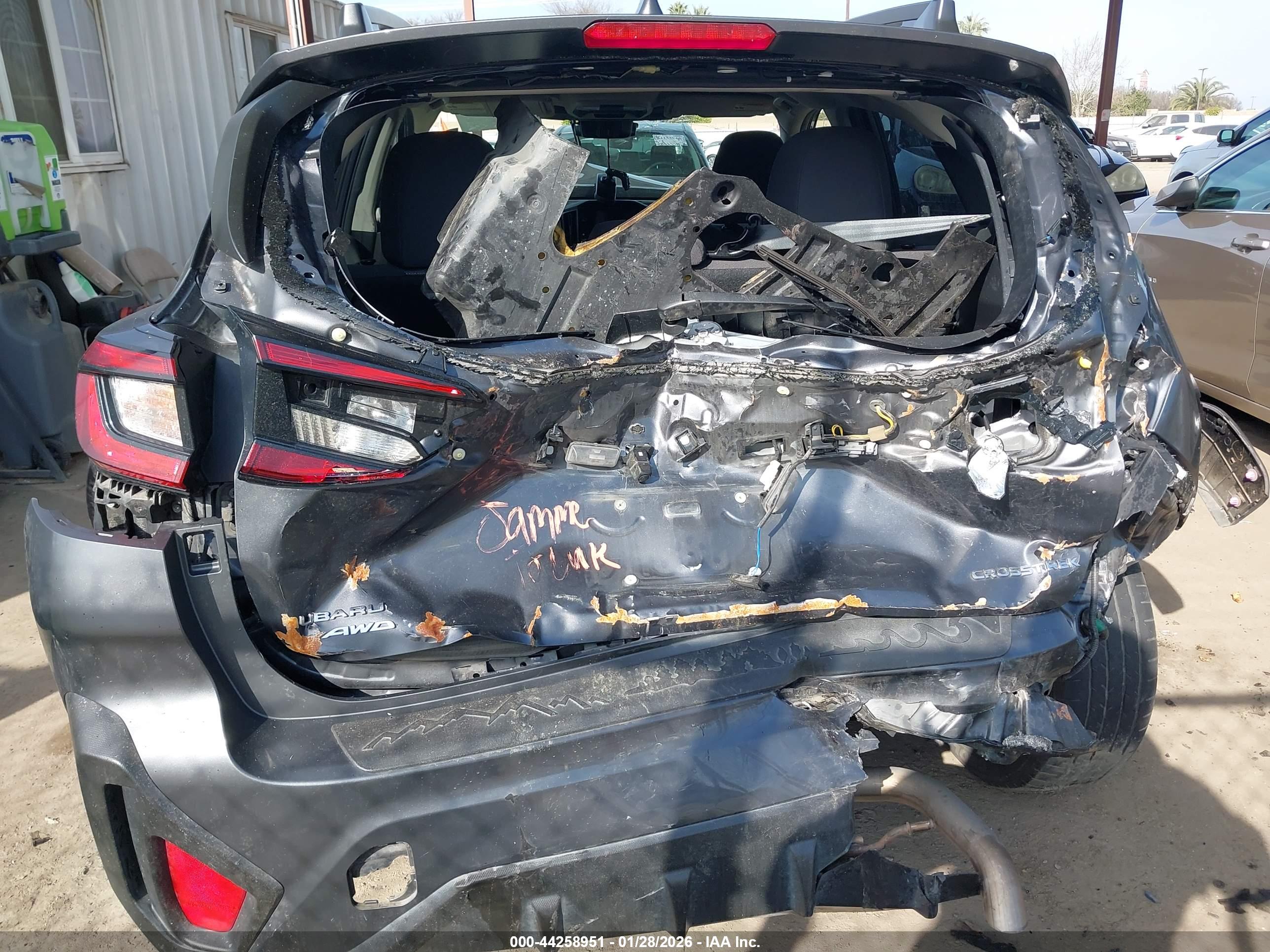 SUBARU CROSSTREK image 6