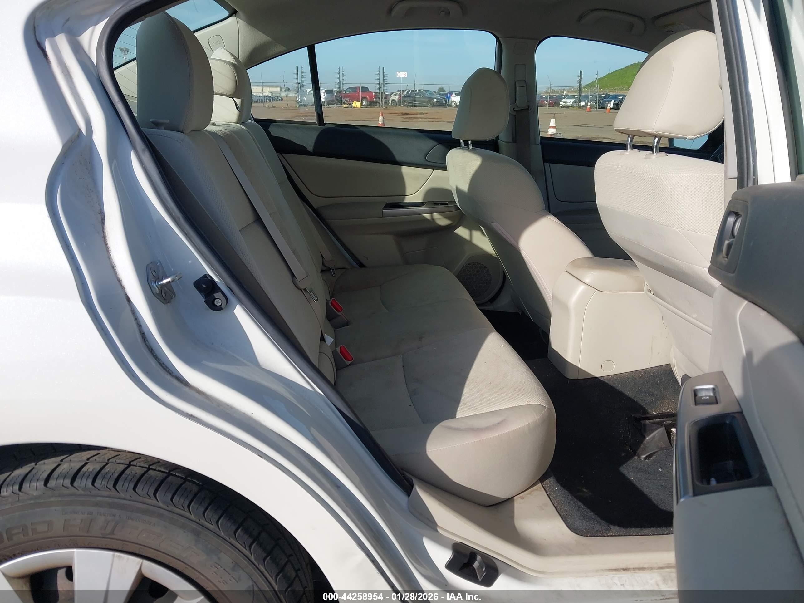 SUBARU IMPREZA image 8