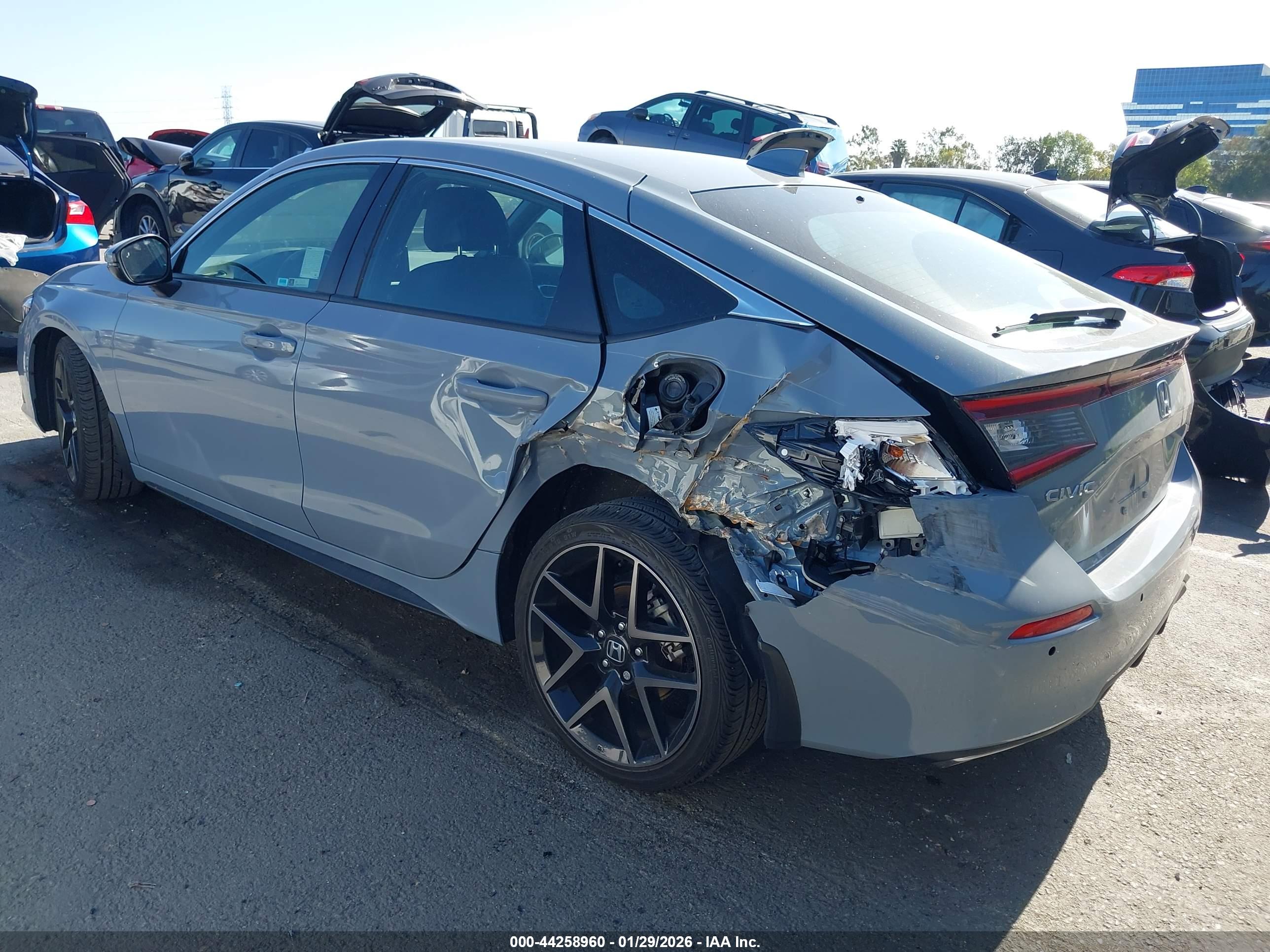 HONDA CIVIC image 3