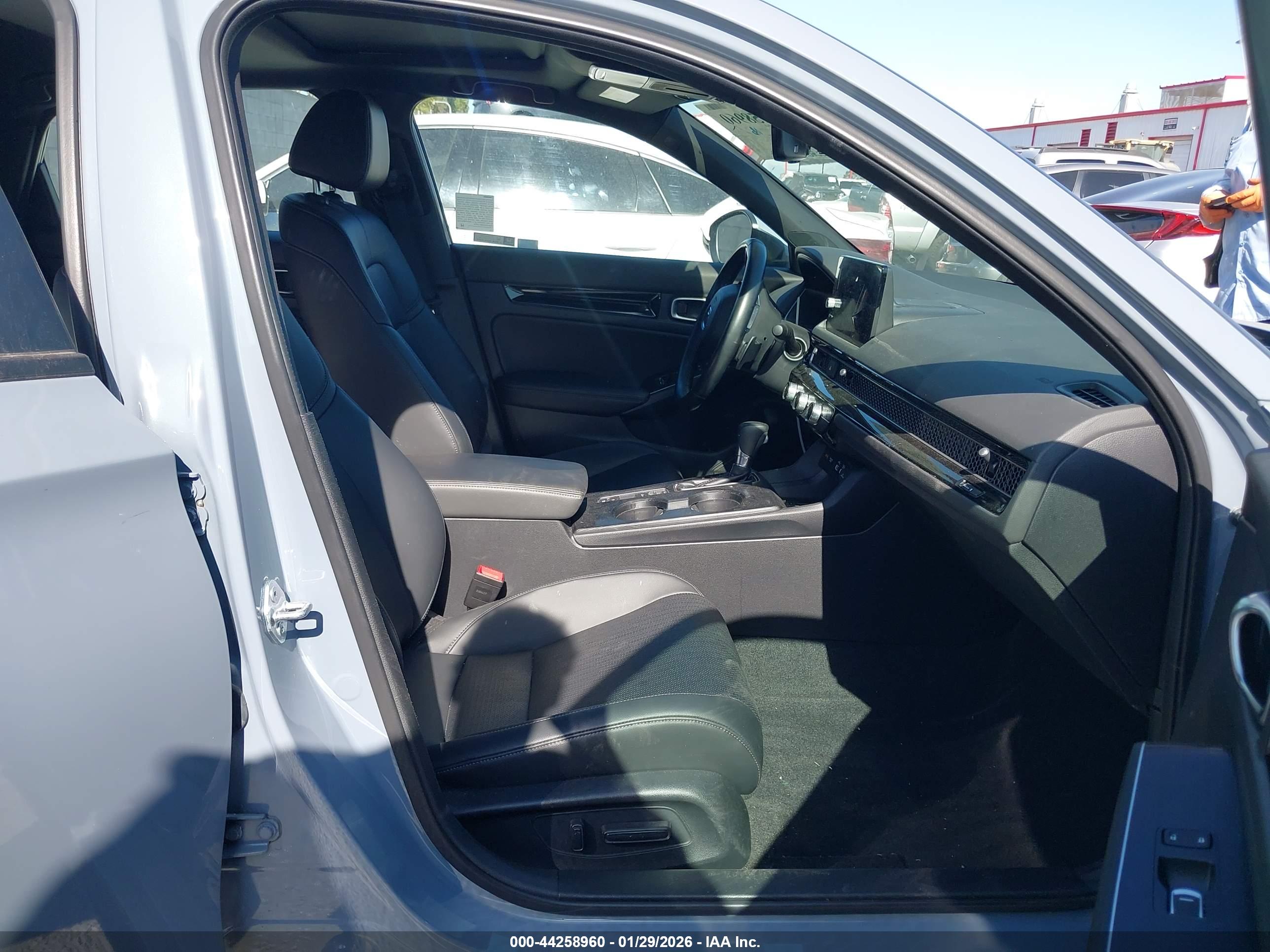HONDA CIVIC image 5