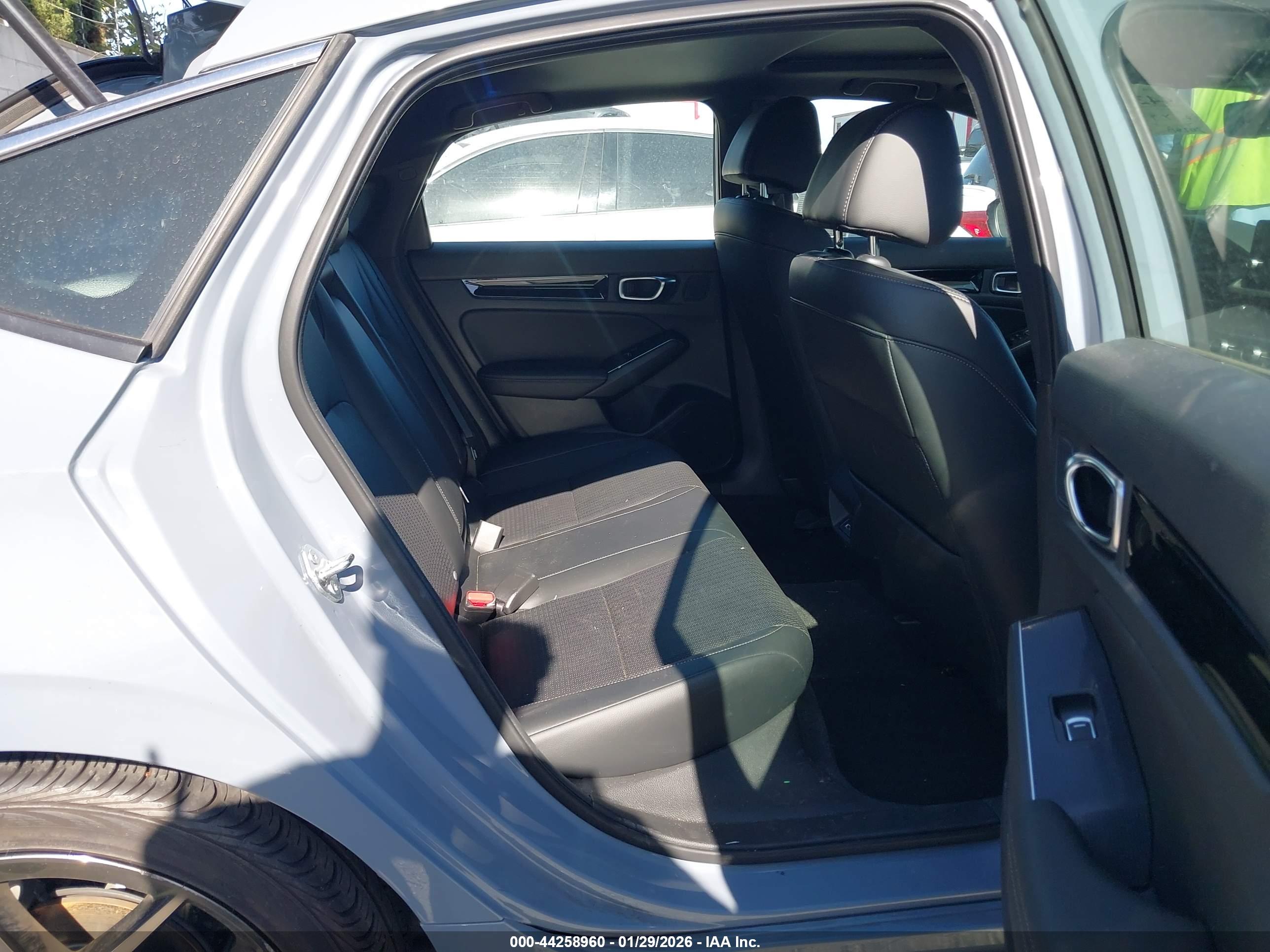 HONDA CIVIC image 8