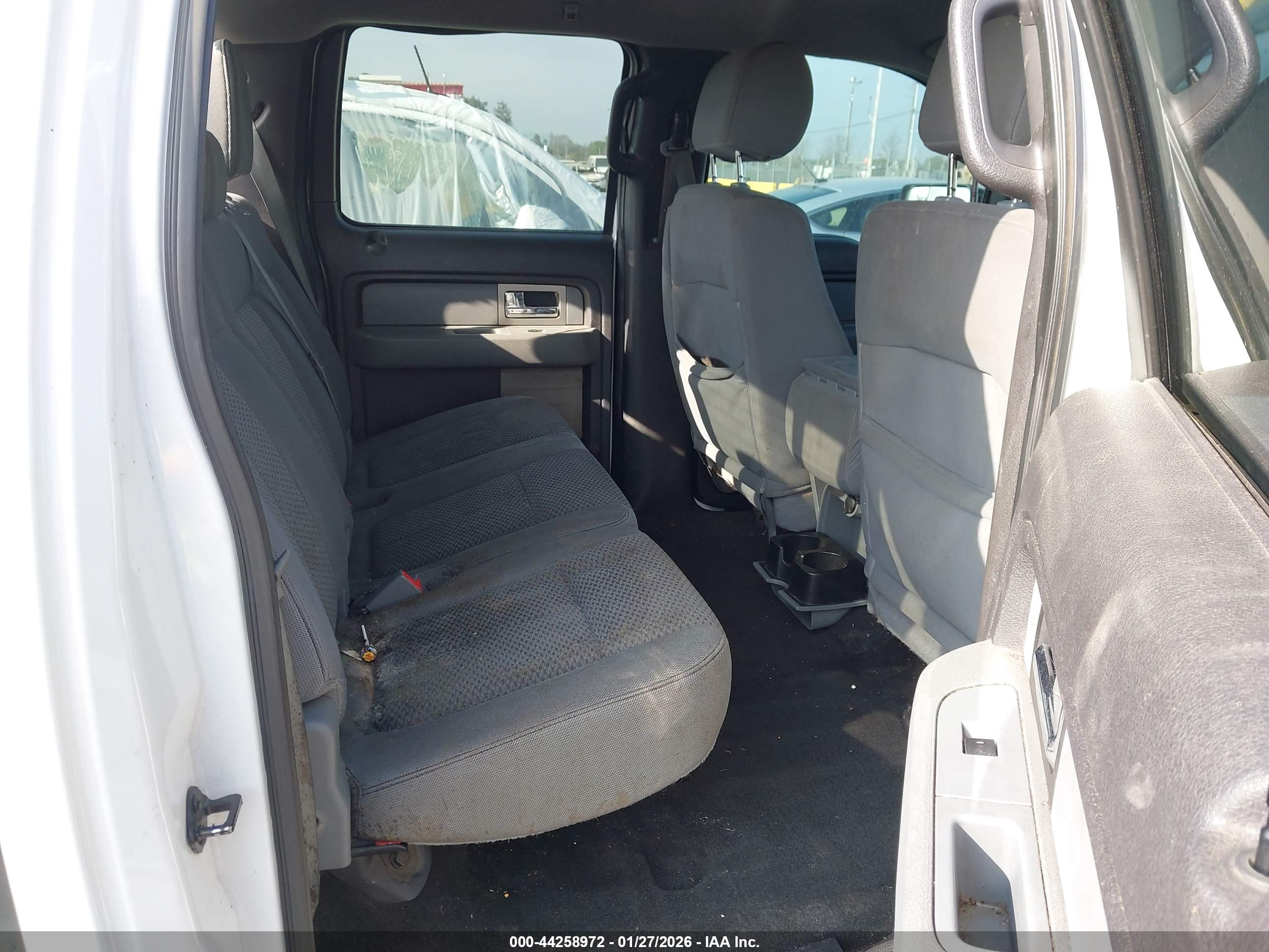 FORD F-150 image 8