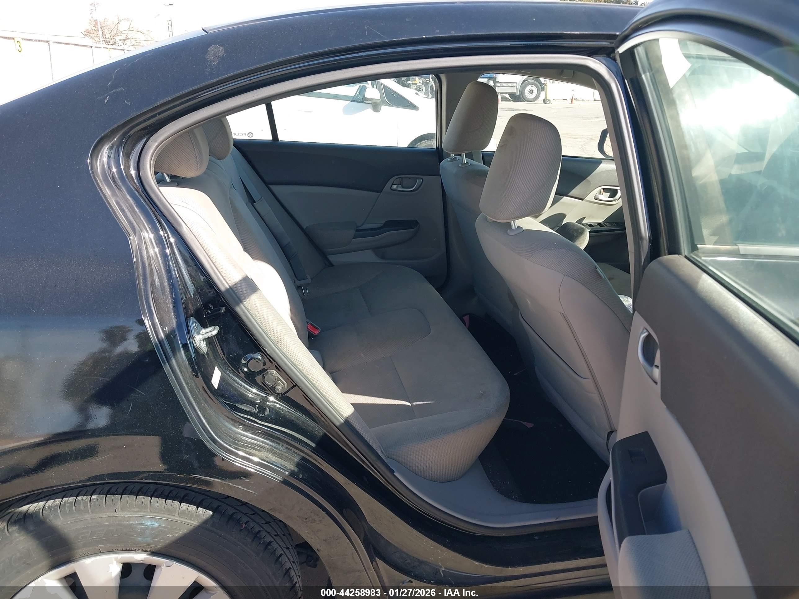 HONDA CIVIC image 8