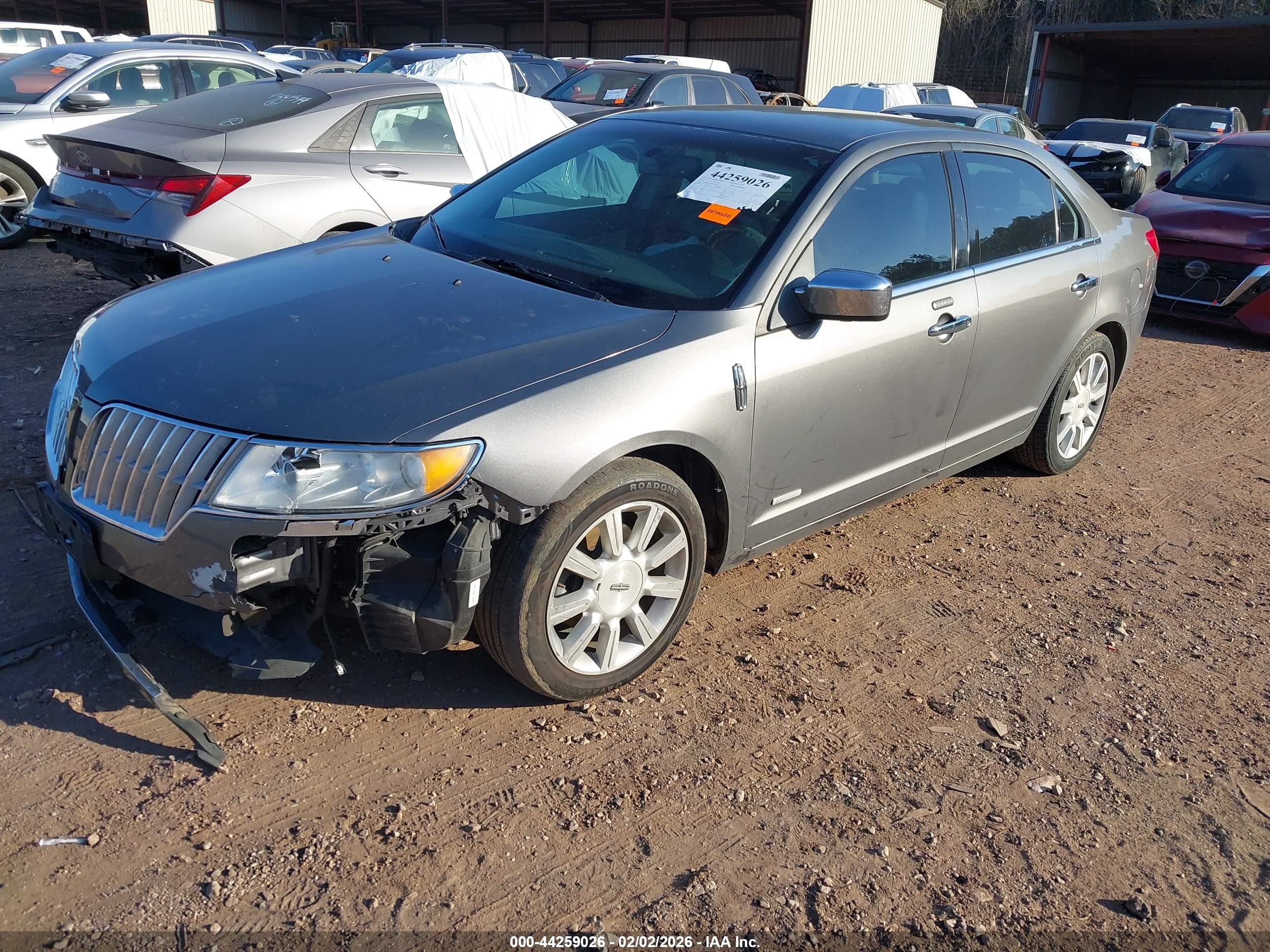 LINCOLN MKZ image 2