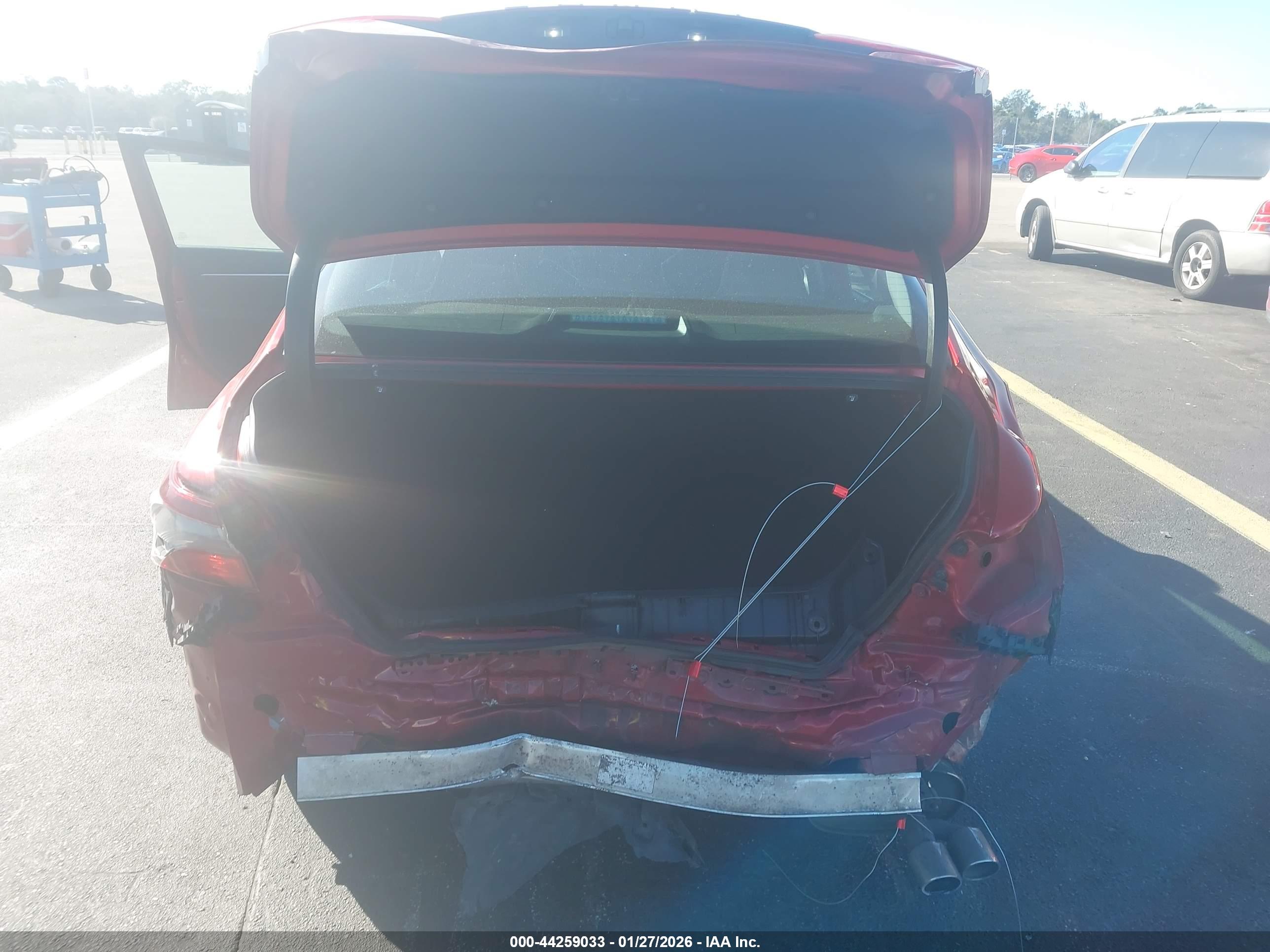 TOYOTA CAMRY image 6