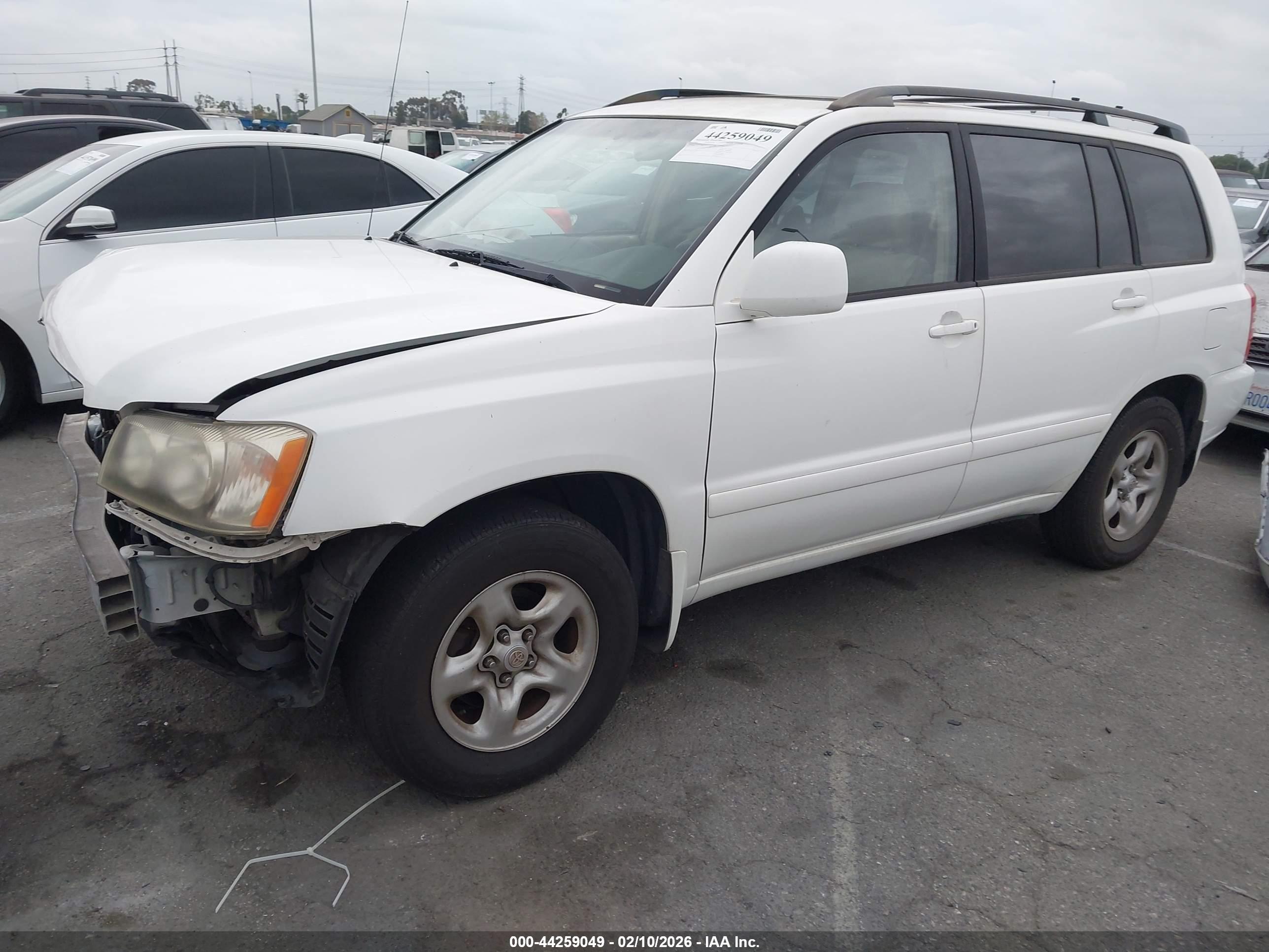 TOYOTA HIGHLANDER image 2