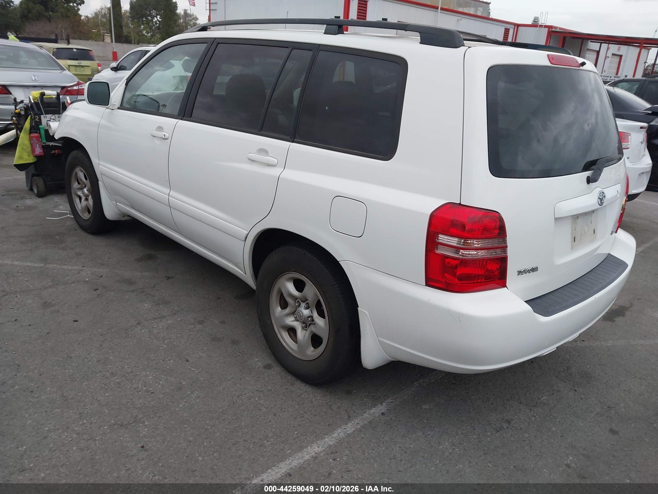 TOYOTA HIGHLANDER image 3