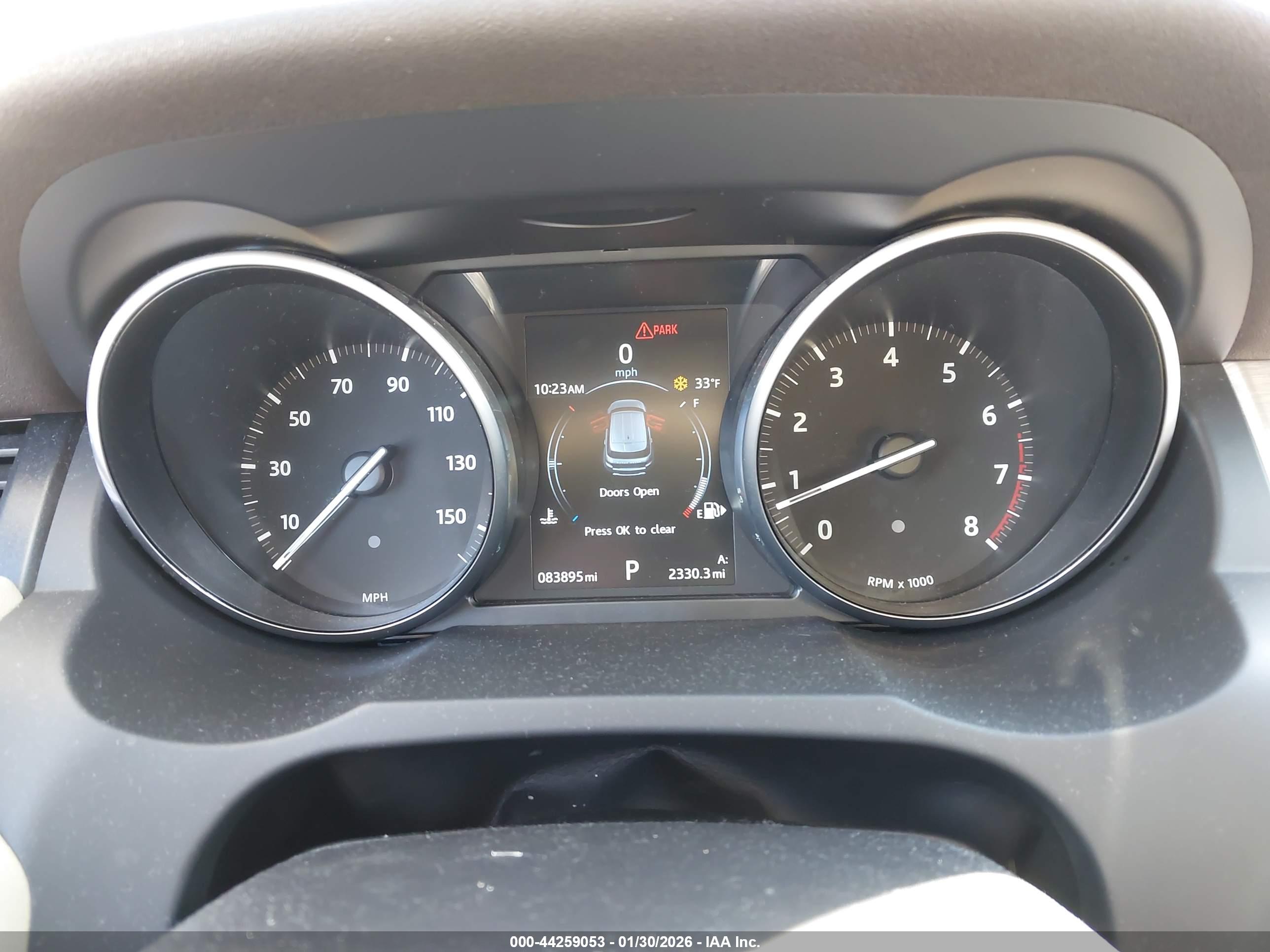 LAND ROVER image 7