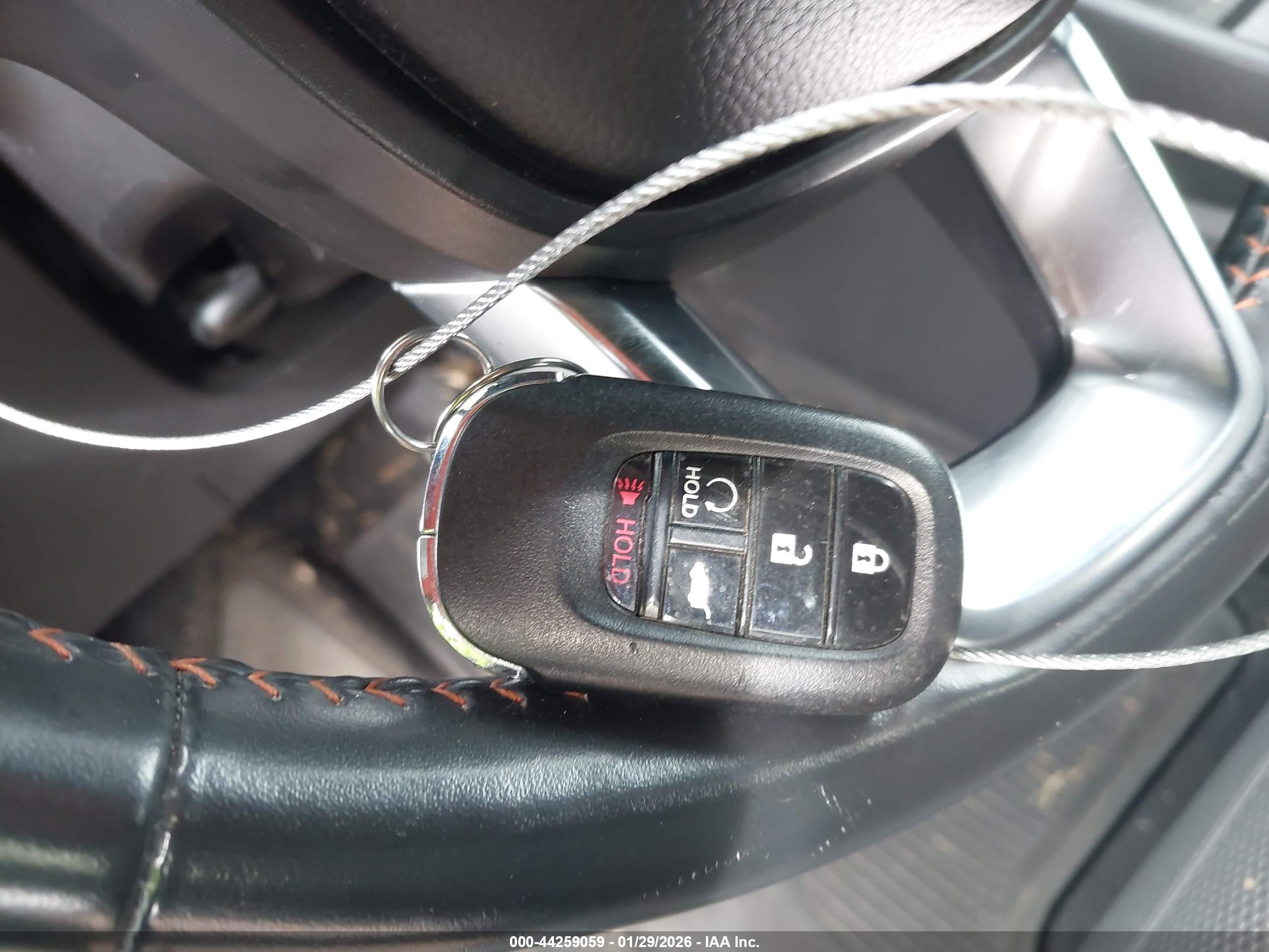 HONDA CR-V image 11