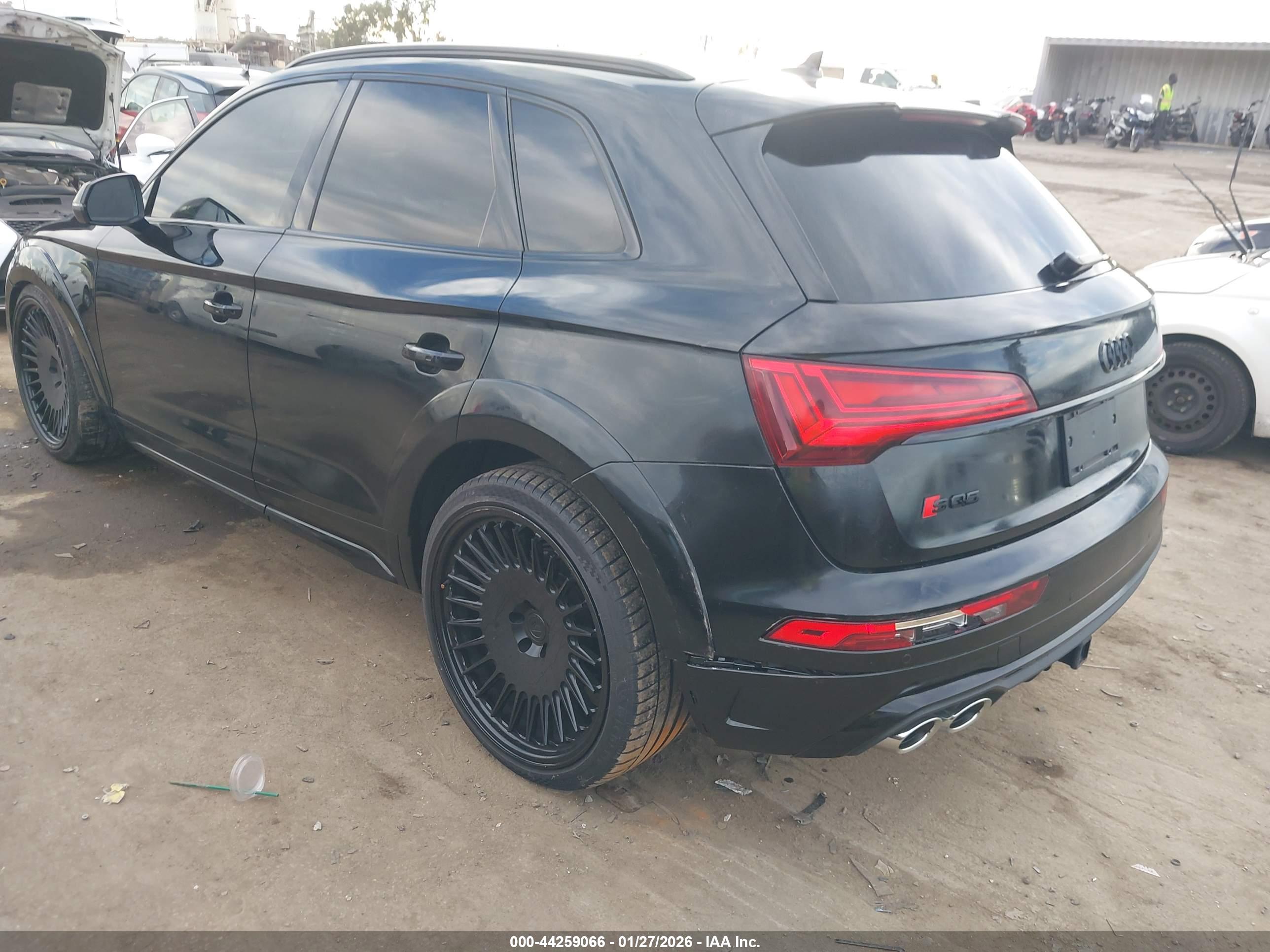 AUDI SQ5 image 3