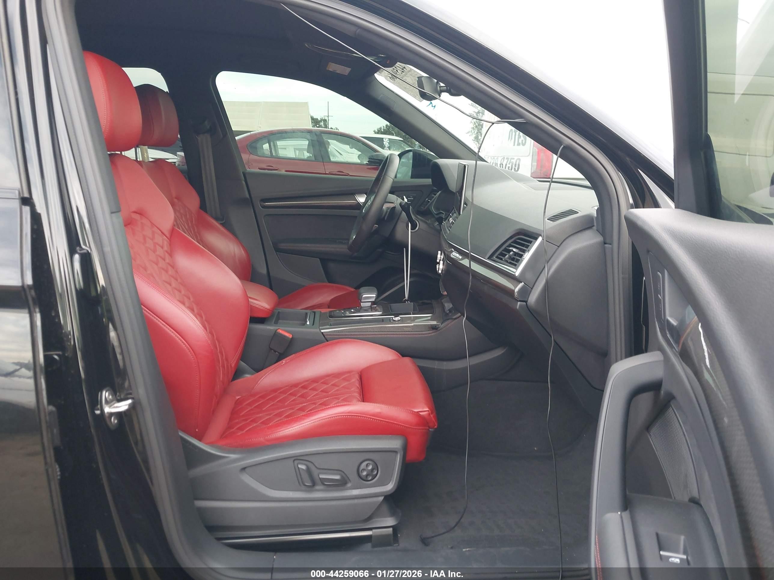AUDI SQ5 image 5