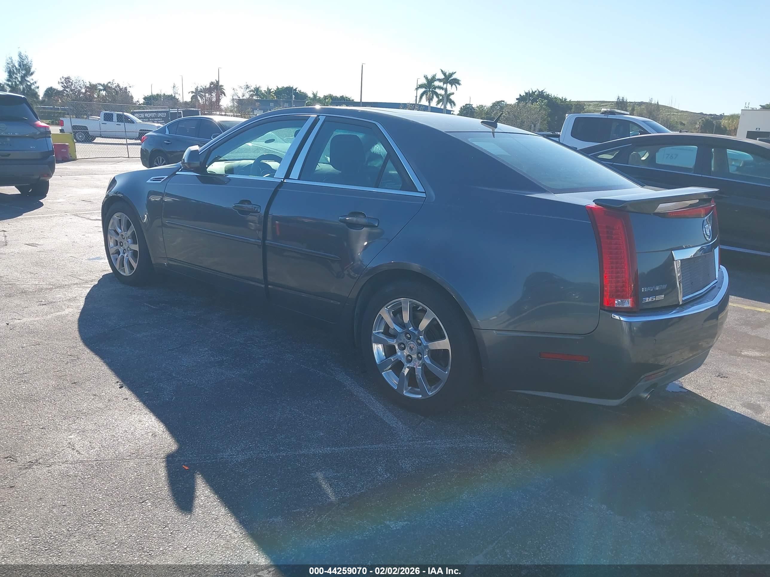 CADILLAC CTS image 3