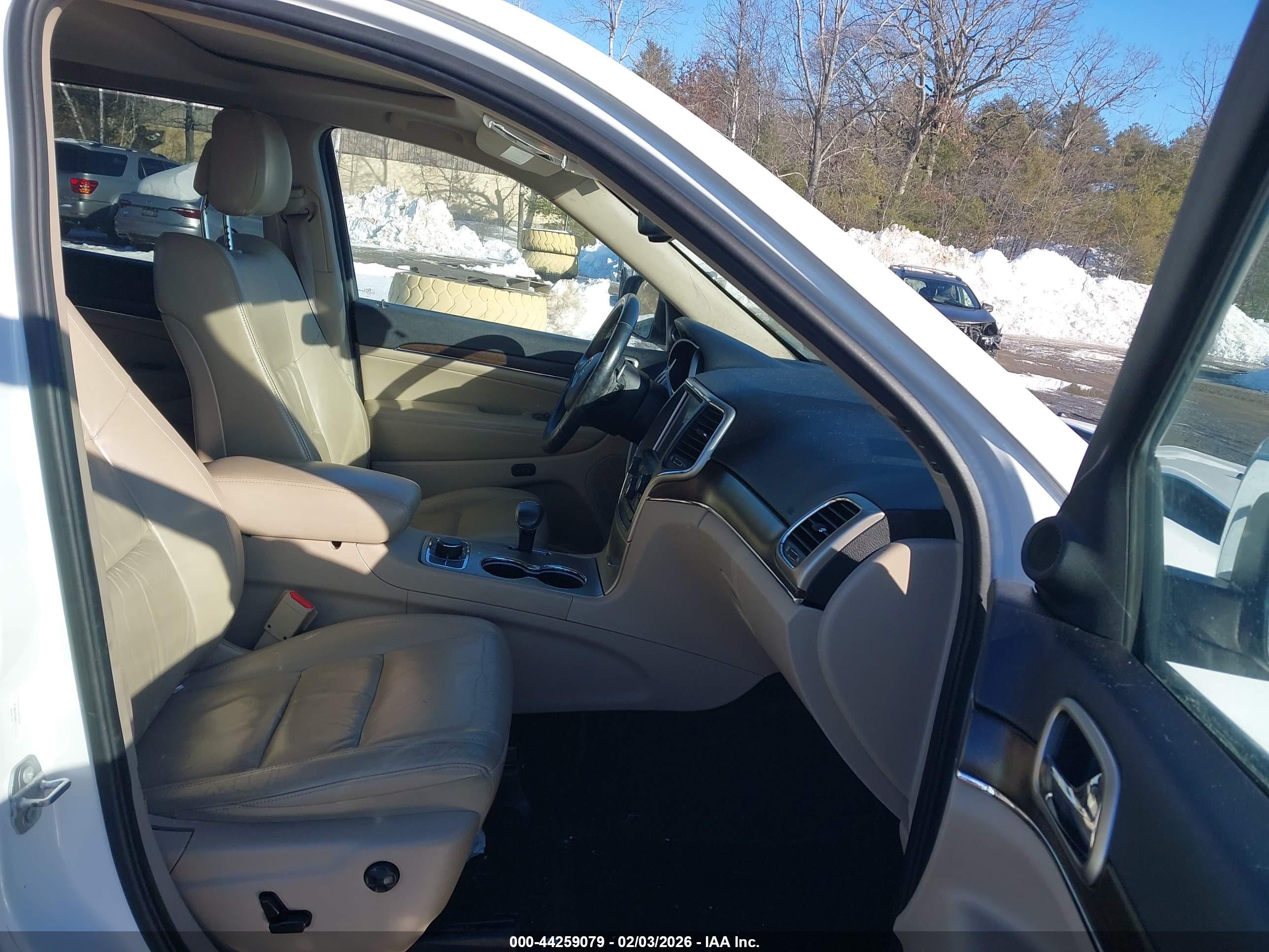 JEEP GRAND image 5