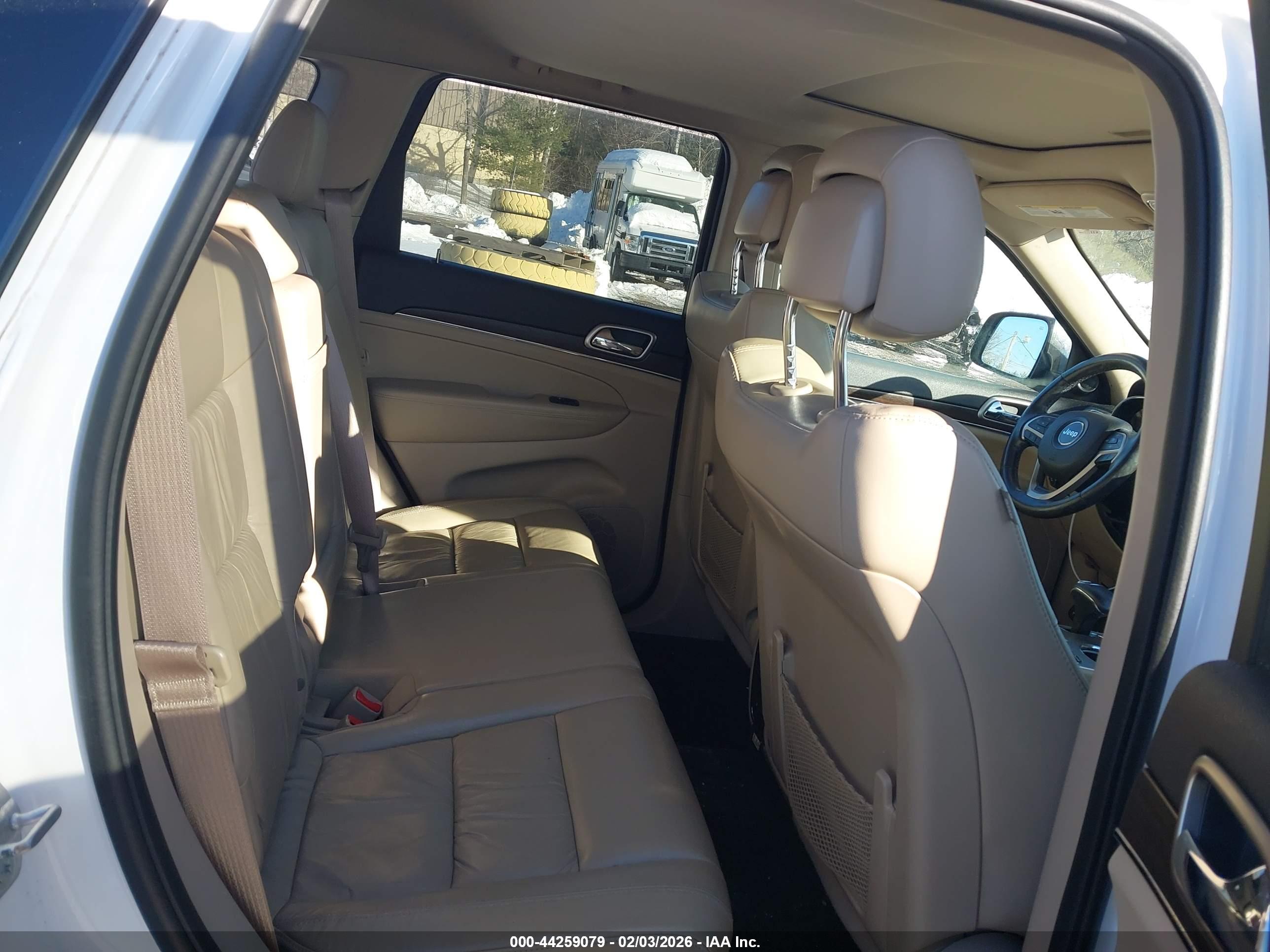JEEP GRAND image 8