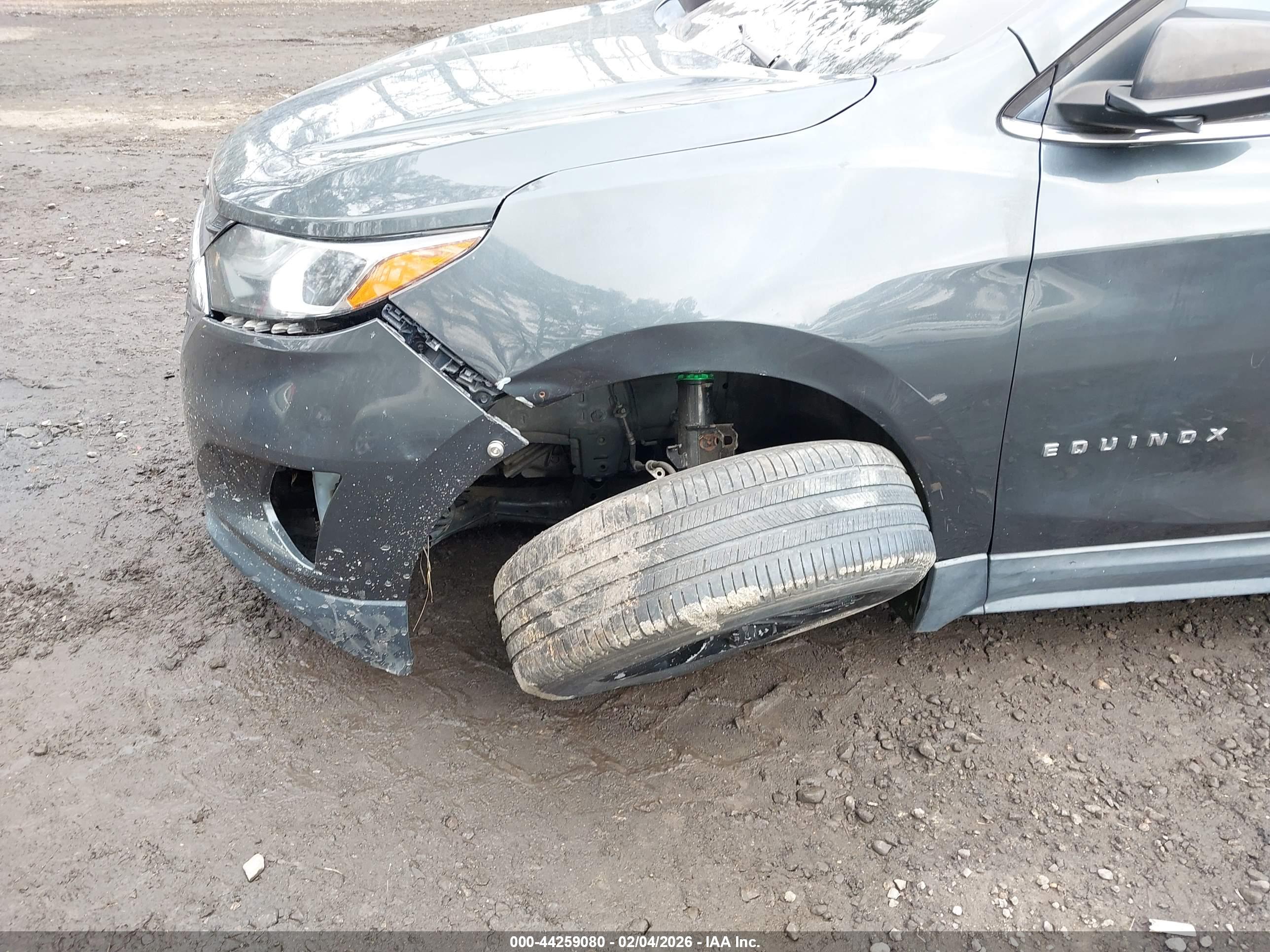 CHEVROLET EQUINOX image 6