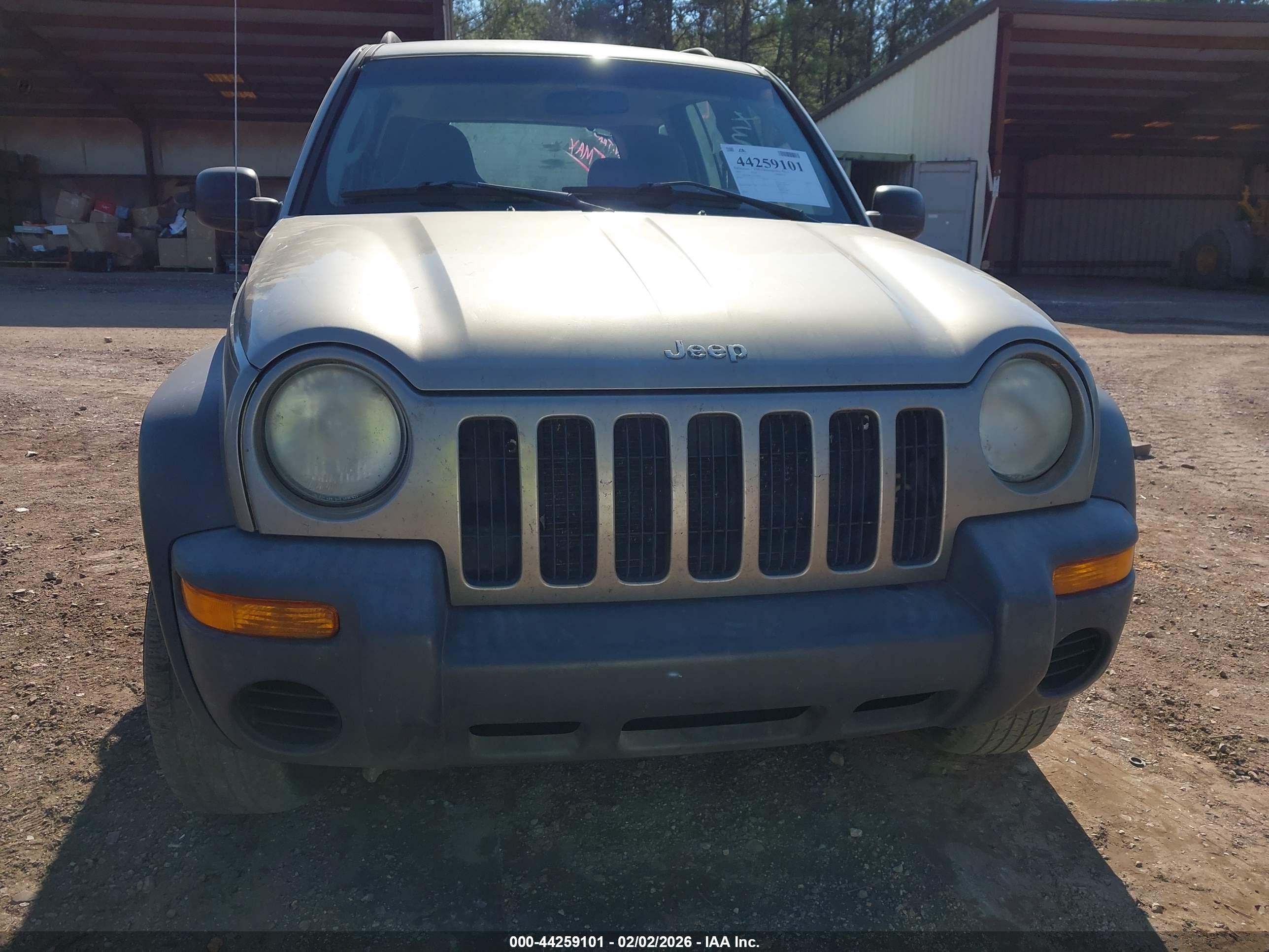 JEEP LIBERTY image 6