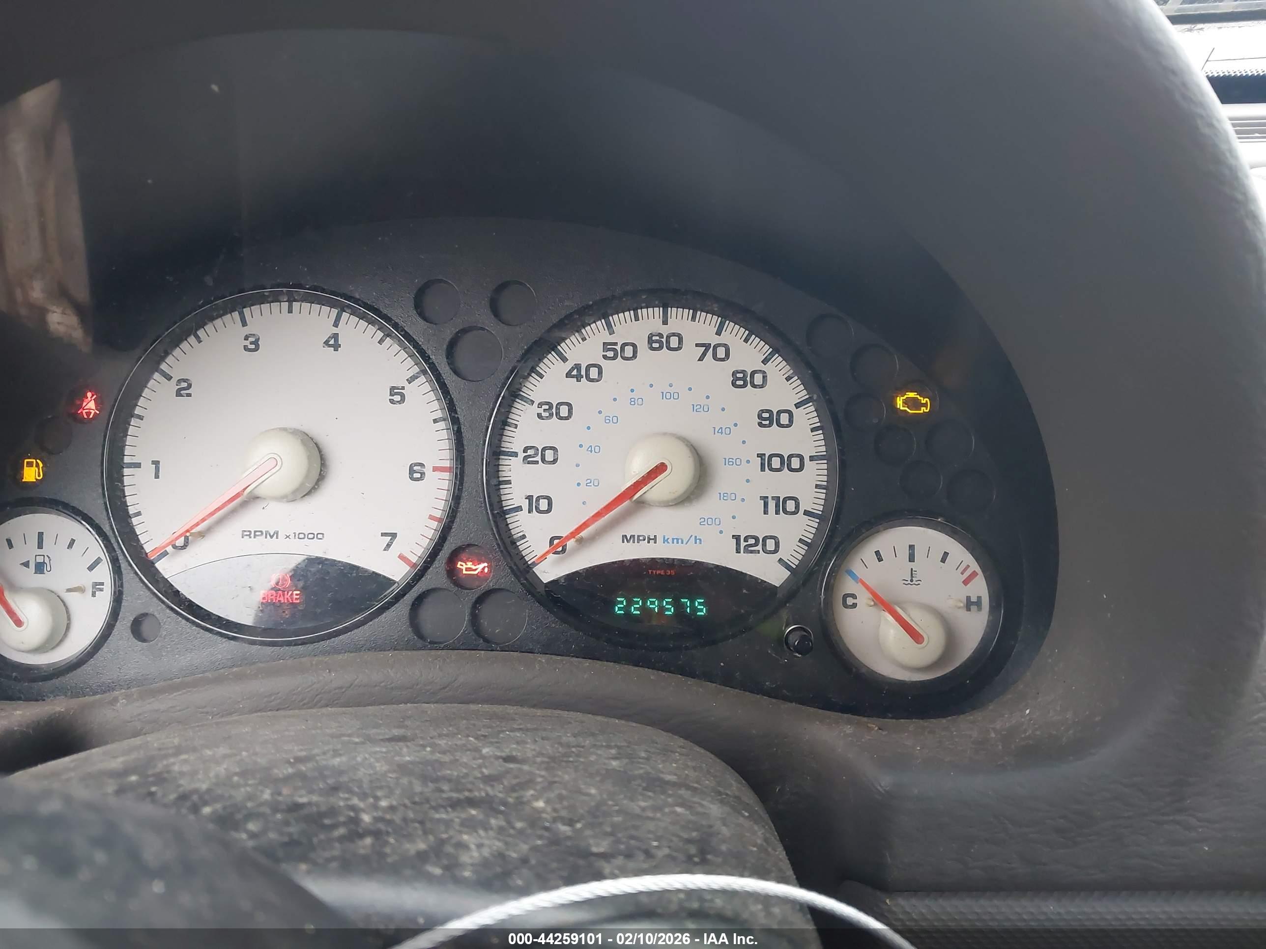 JEEP LIBERTY image 7