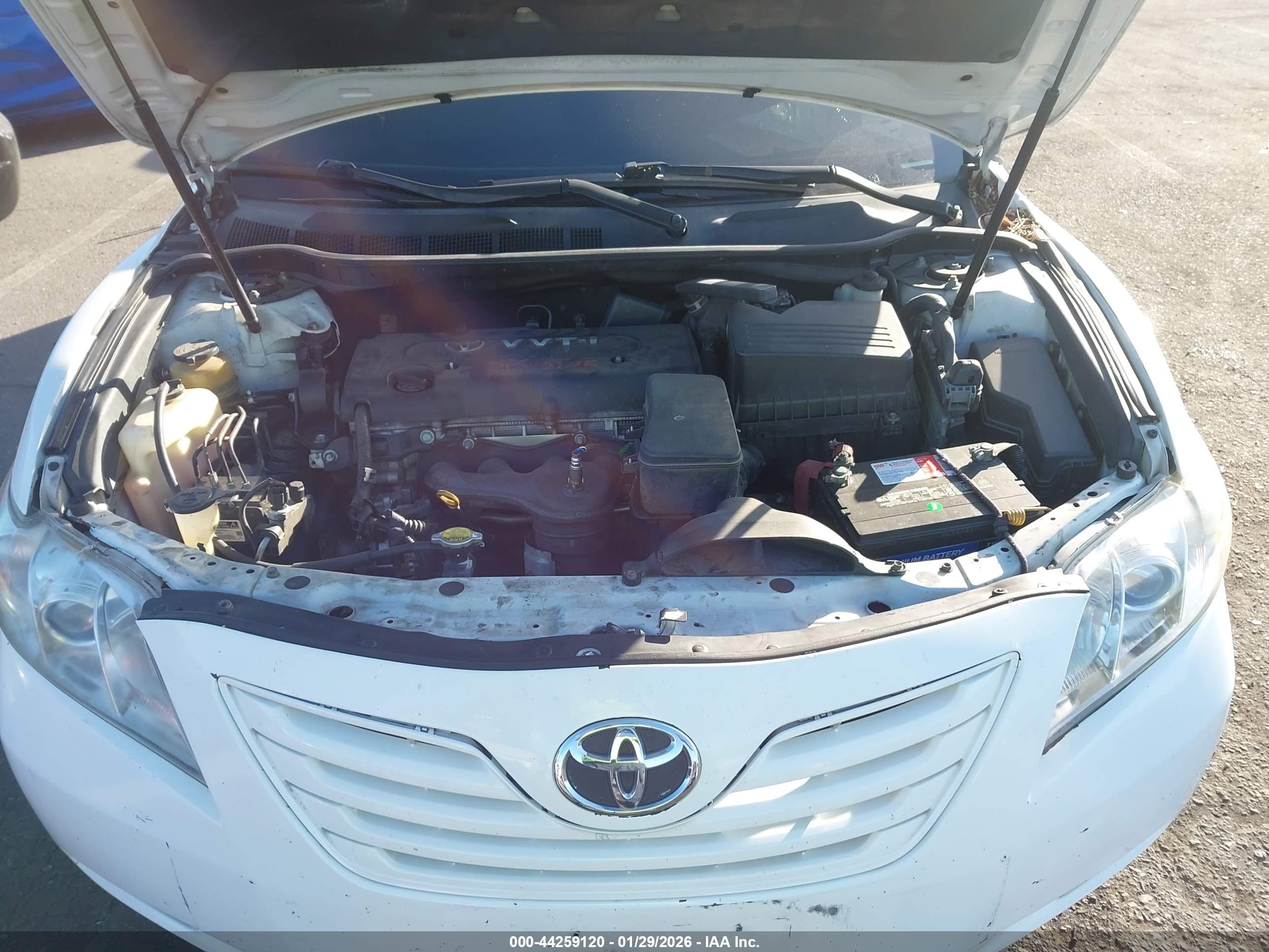TOYOTA CAMRY image 10