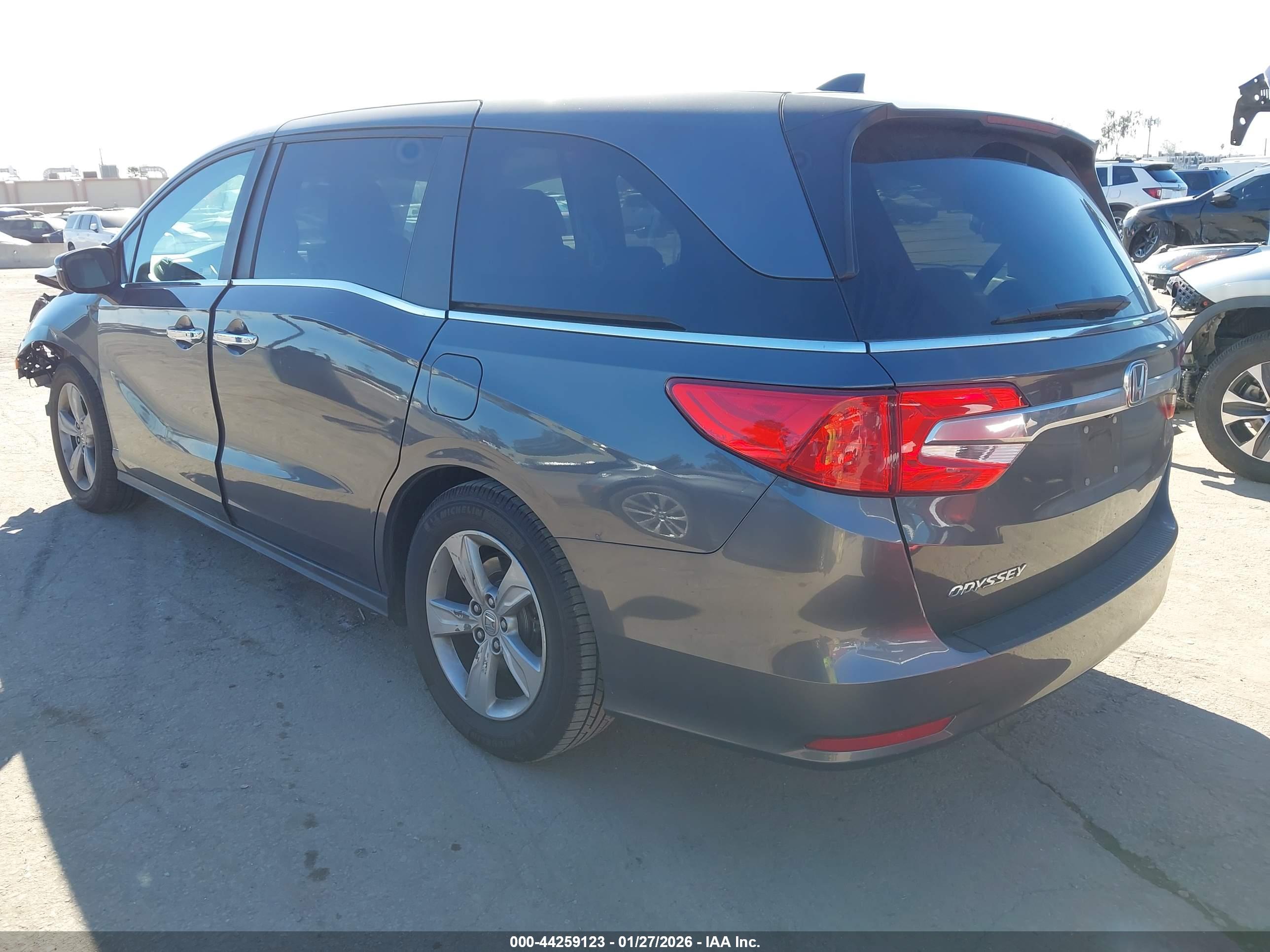 HONDA ODYSSEY image 3