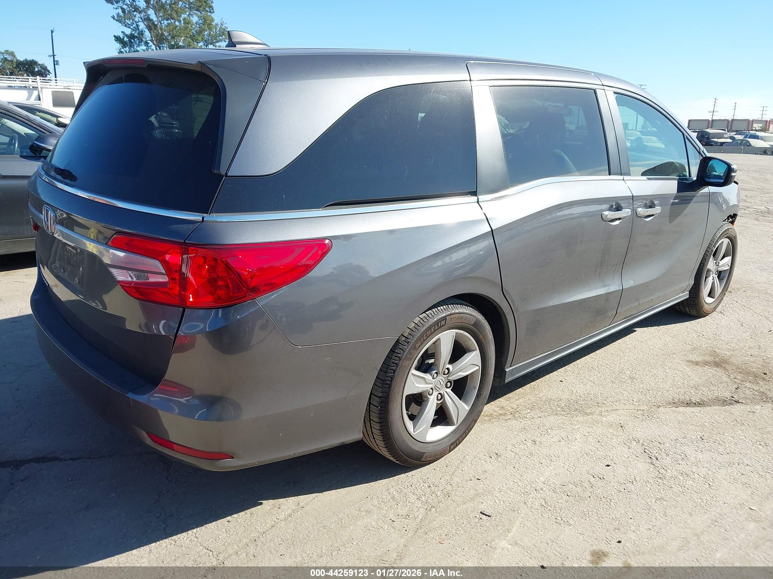 HONDA ODYSSEY image 4