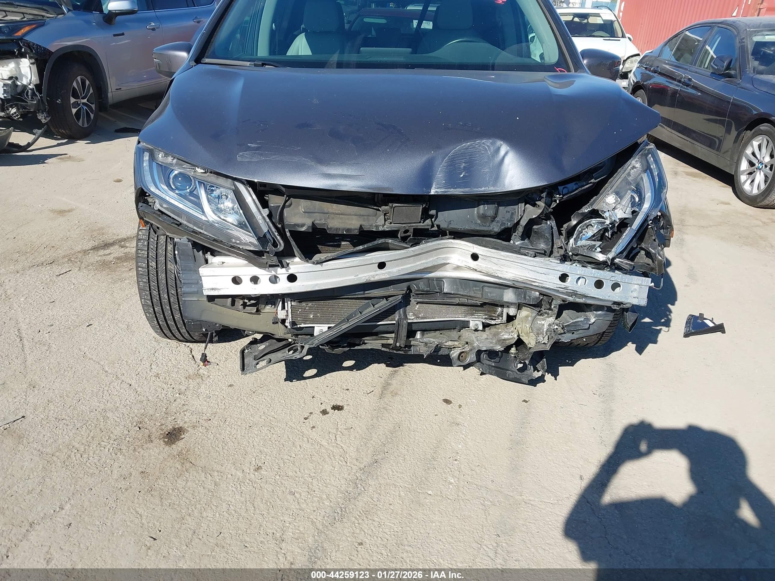 HONDA ODYSSEY image 6
