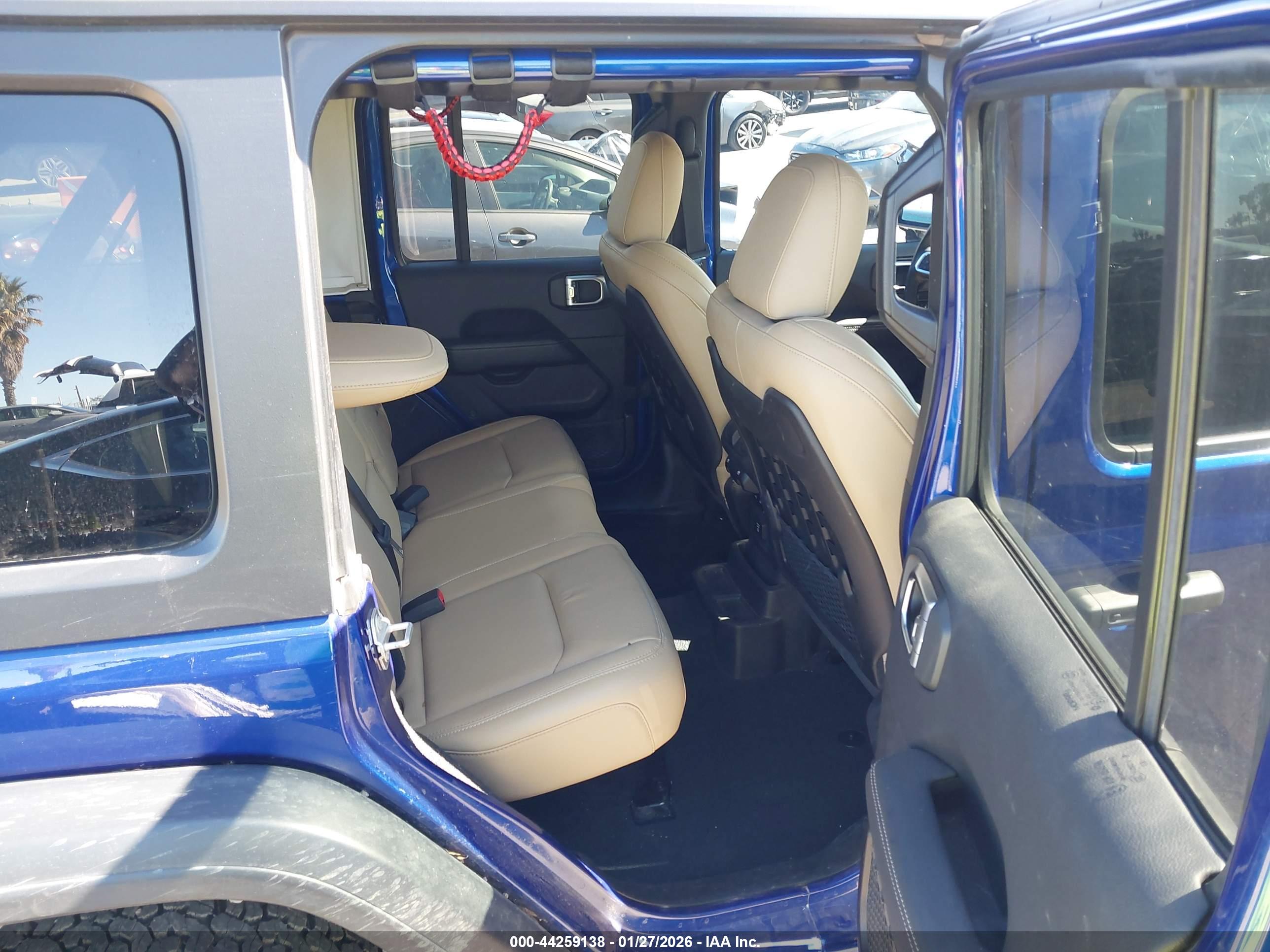 JEEP WRANGLER image 8