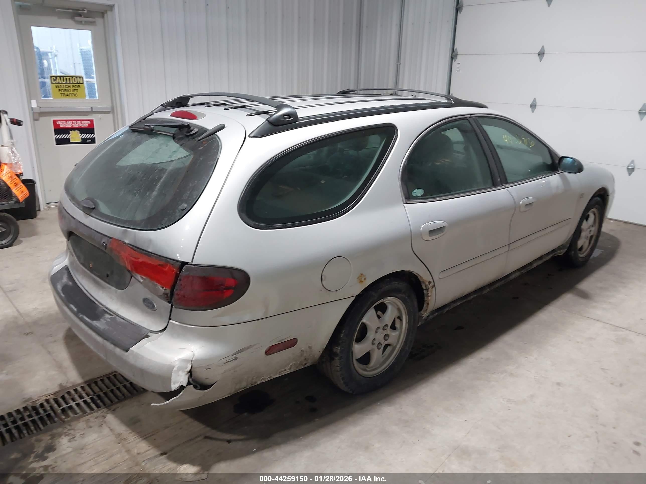FORD TAURUS image 4