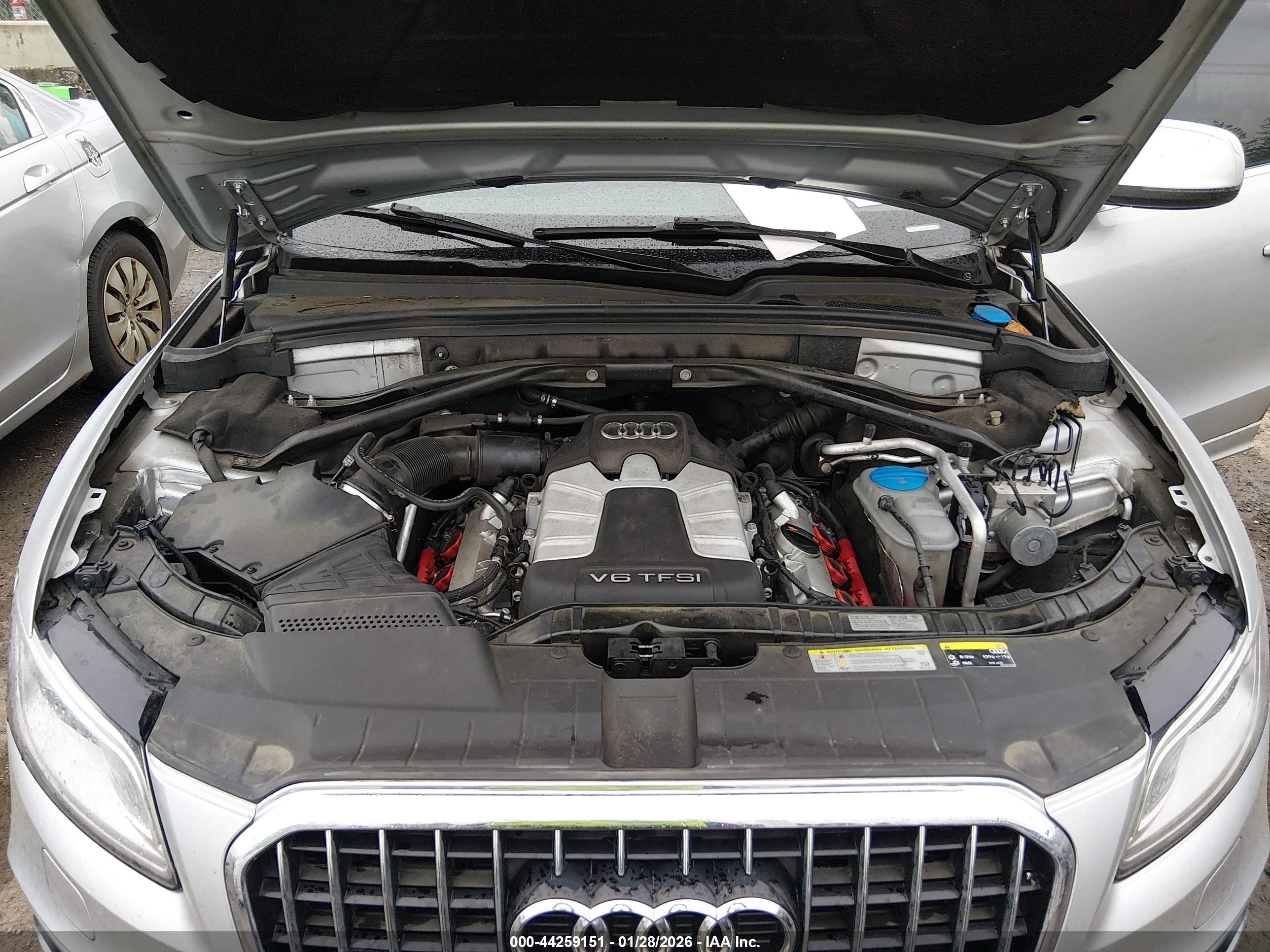 AUDI Q5 image 10