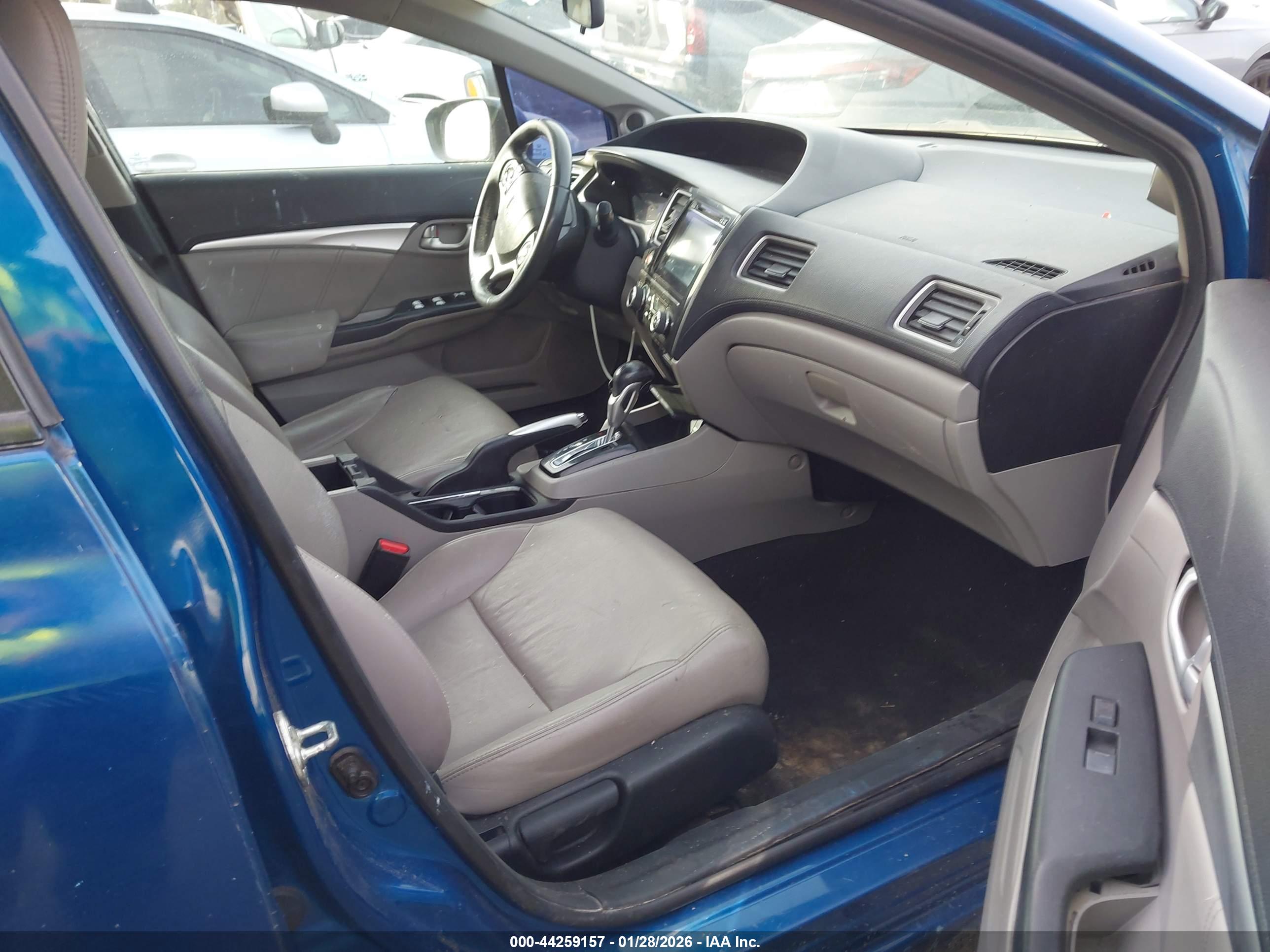 HONDA CIVIC image 5