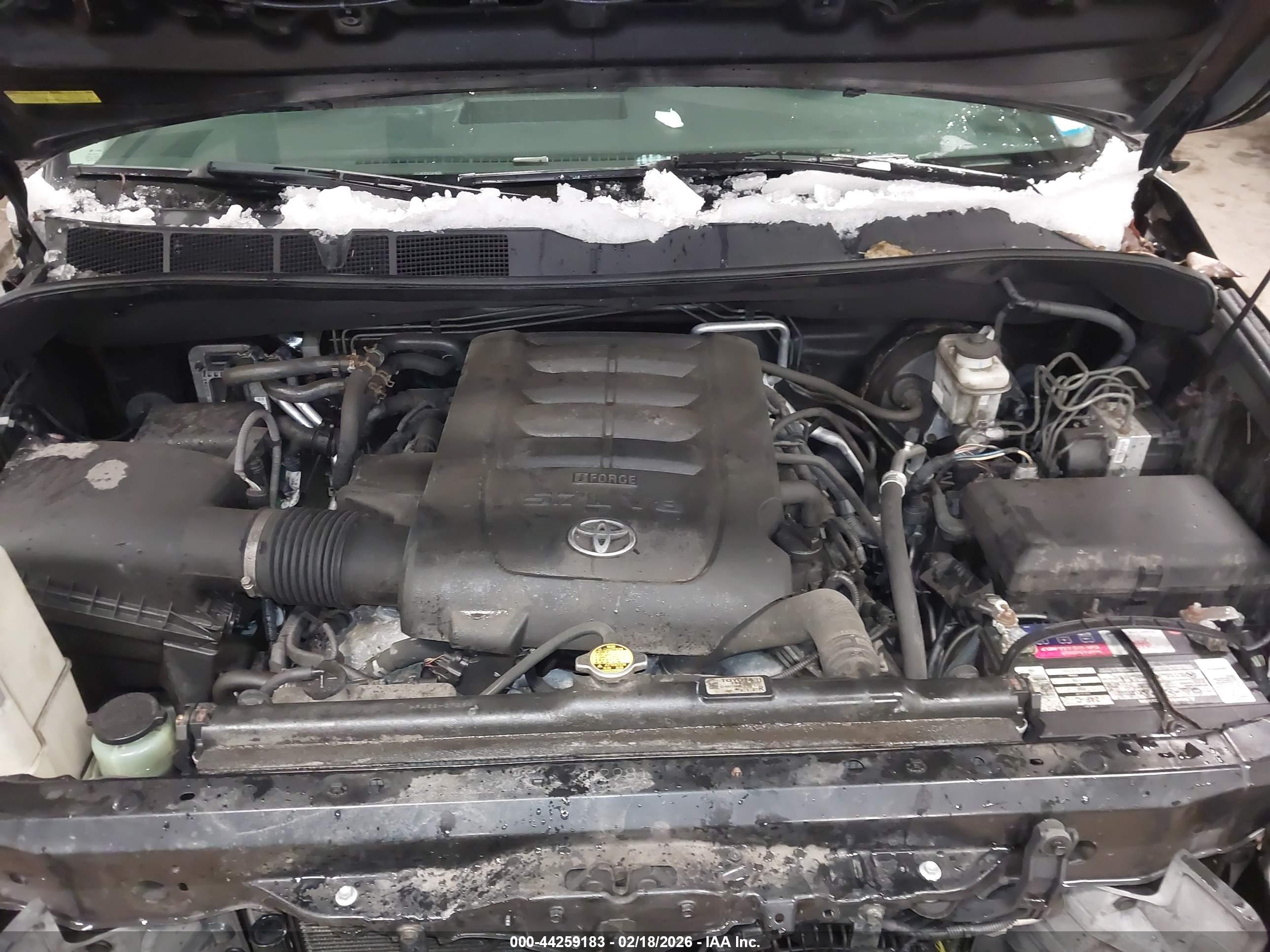 TOYOTA SEQUOIA image 10