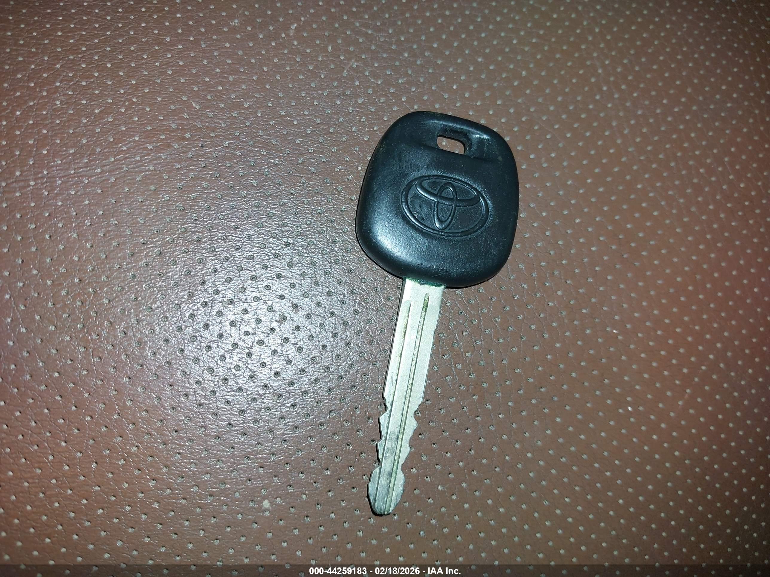 TOYOTA SEQUOIA image 11