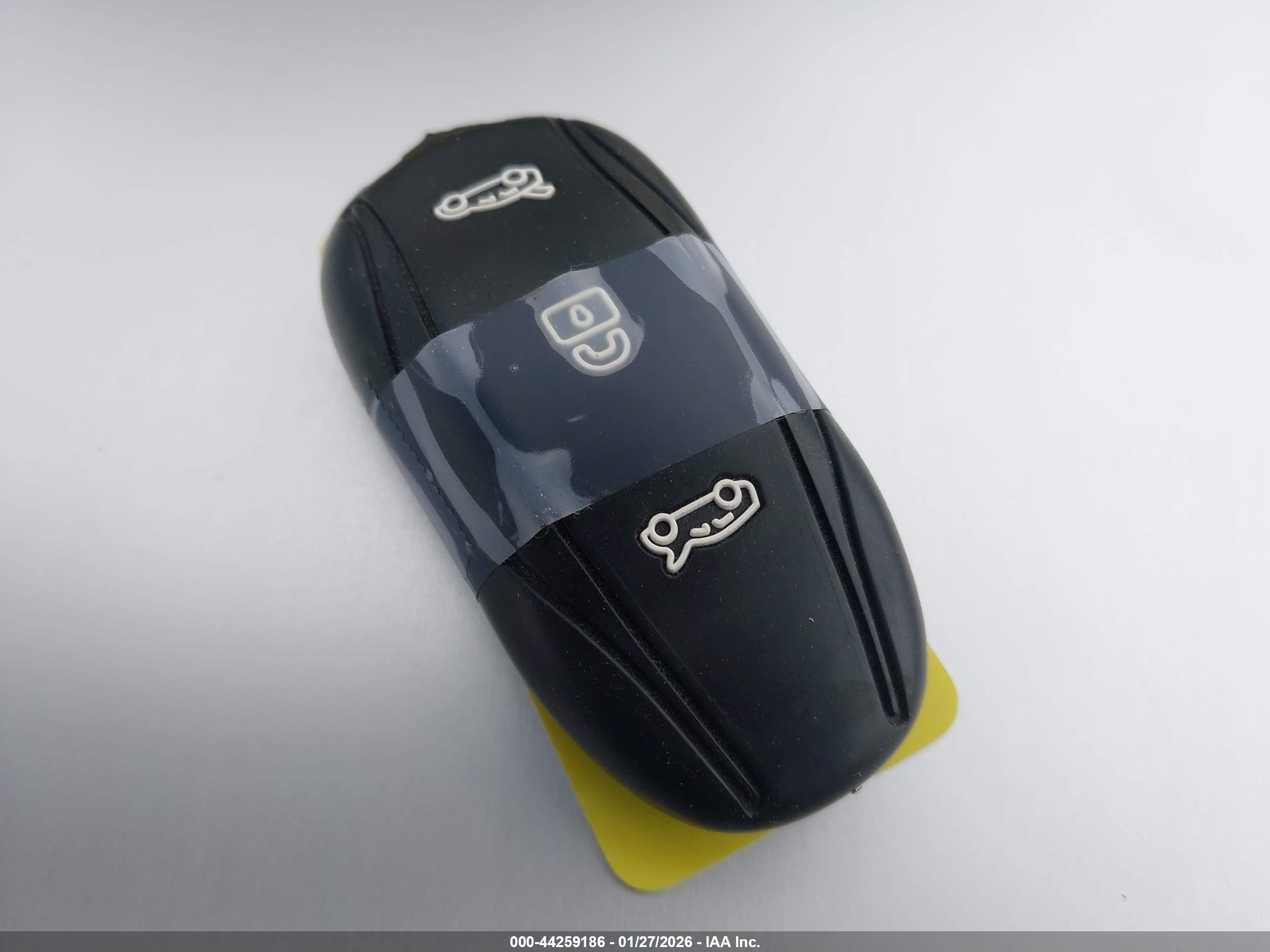TESLA MODEL image 11