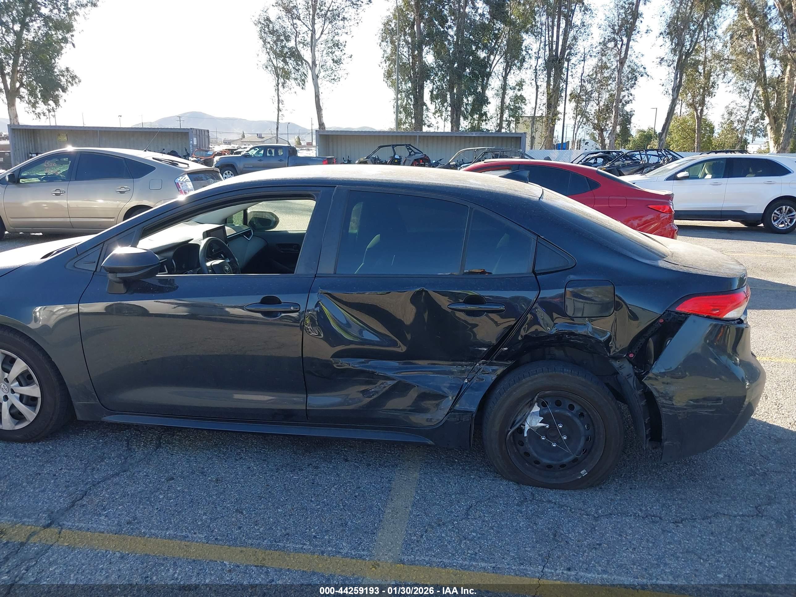 TOYOTA COROLLA image 6