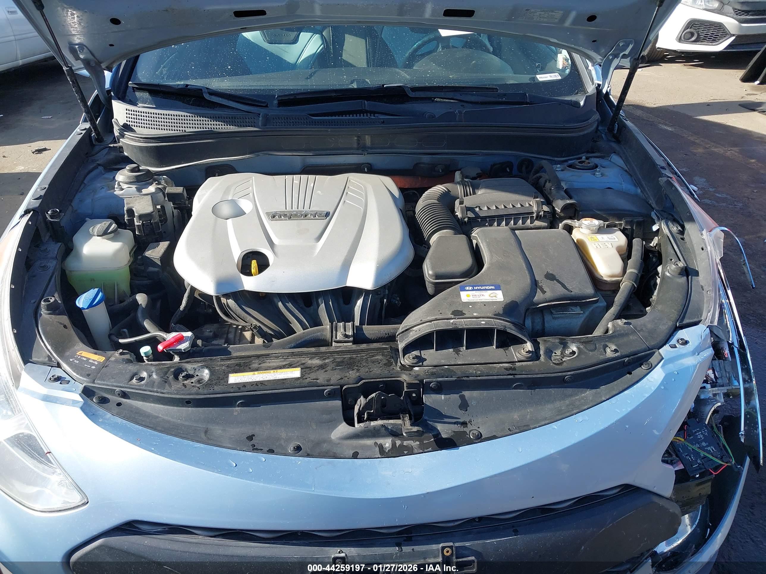 HYUNDAI SONATA image 10